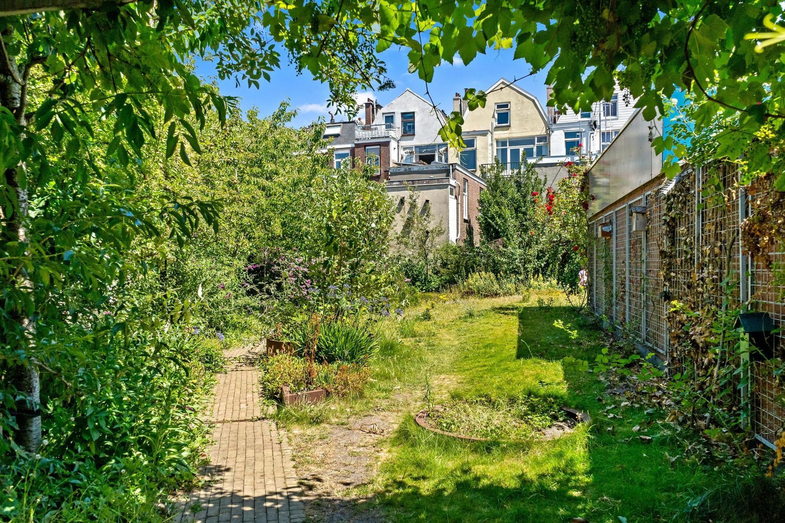 Newtonstraat 280, Den Haag foto-38 blur