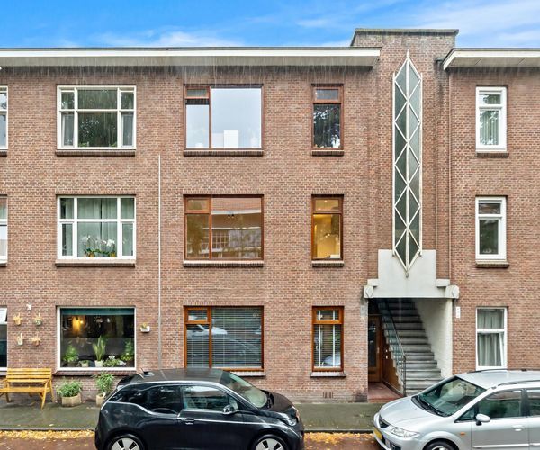 Naarderstraat 141, Den Haag
