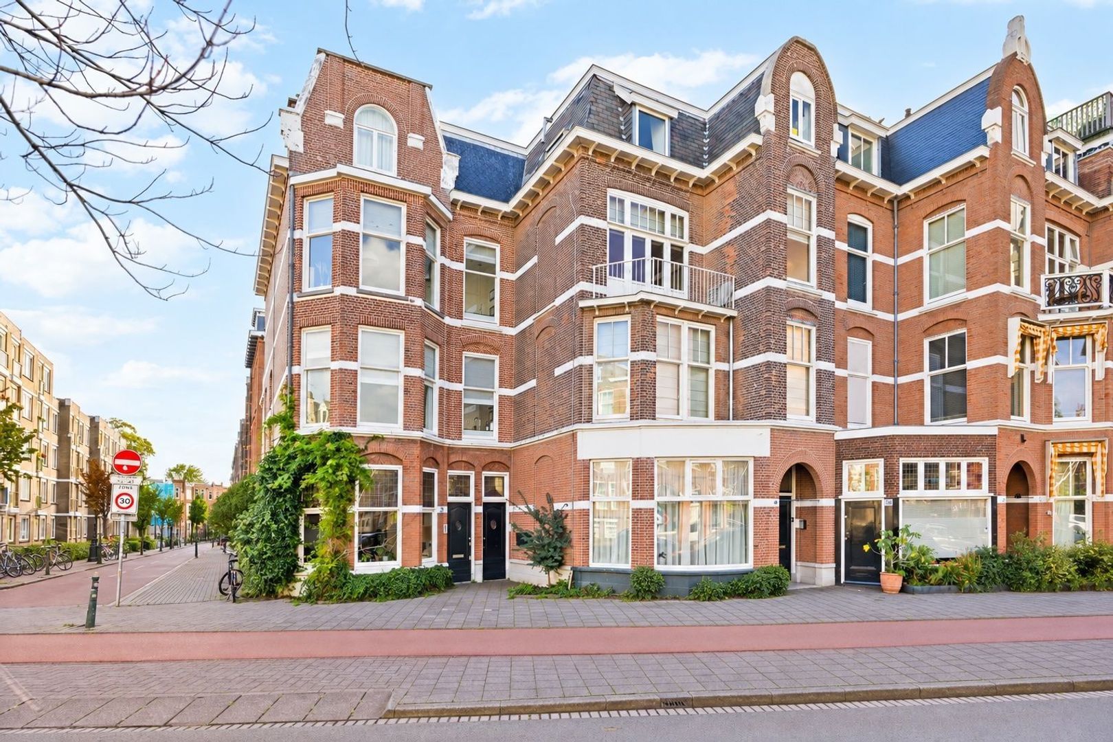 Groot Hertoginnelaan 262 A, Den Haag foto-0 blur