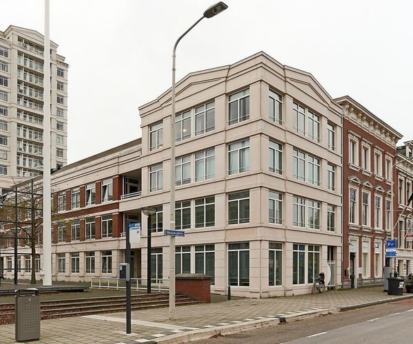 Burgemeester De Monchyplein 326, Den Haag