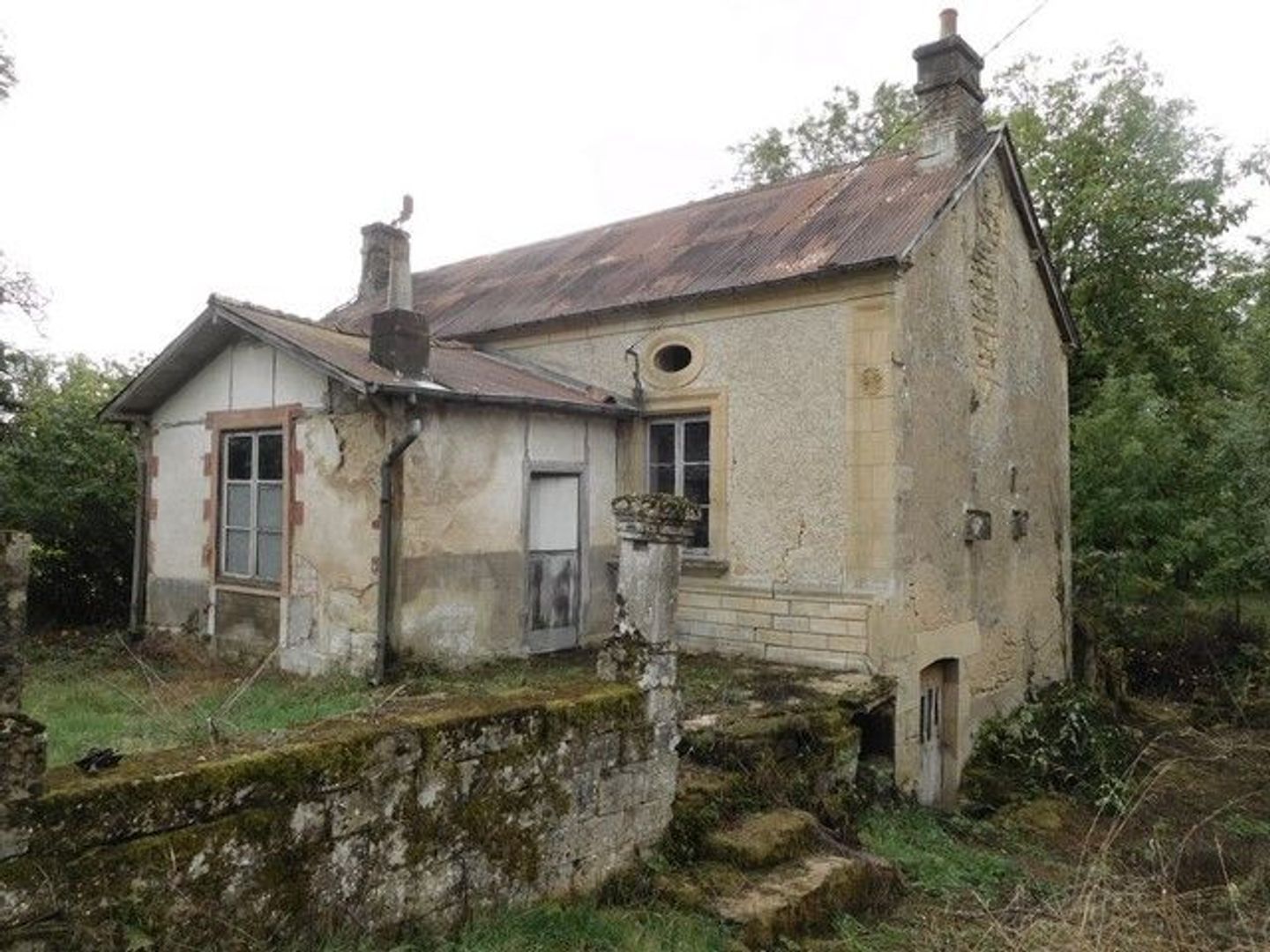SI1217, St Benin des Bois foto-1 blur