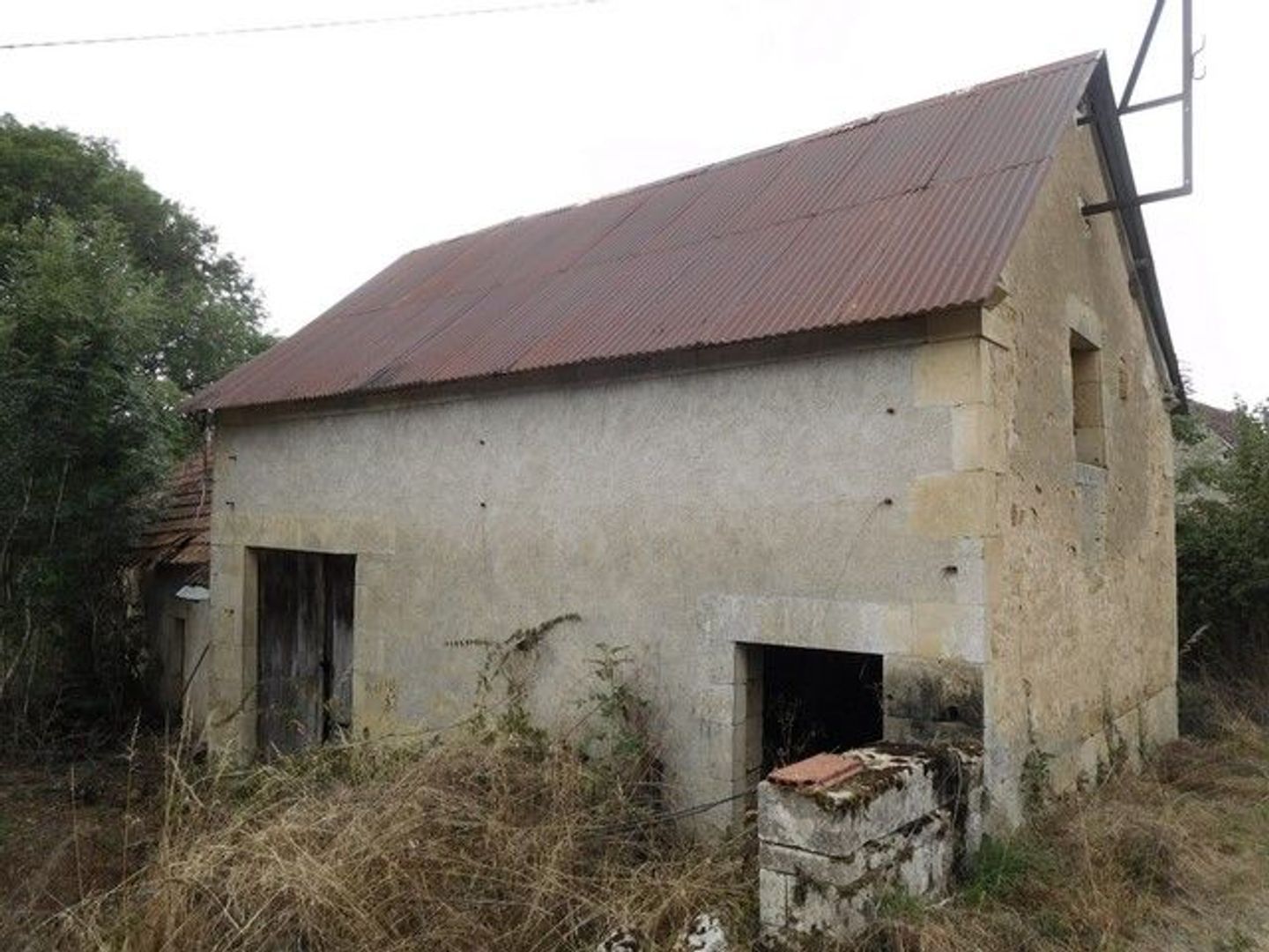 SI1217, St Benin des Bois foto-2 blur