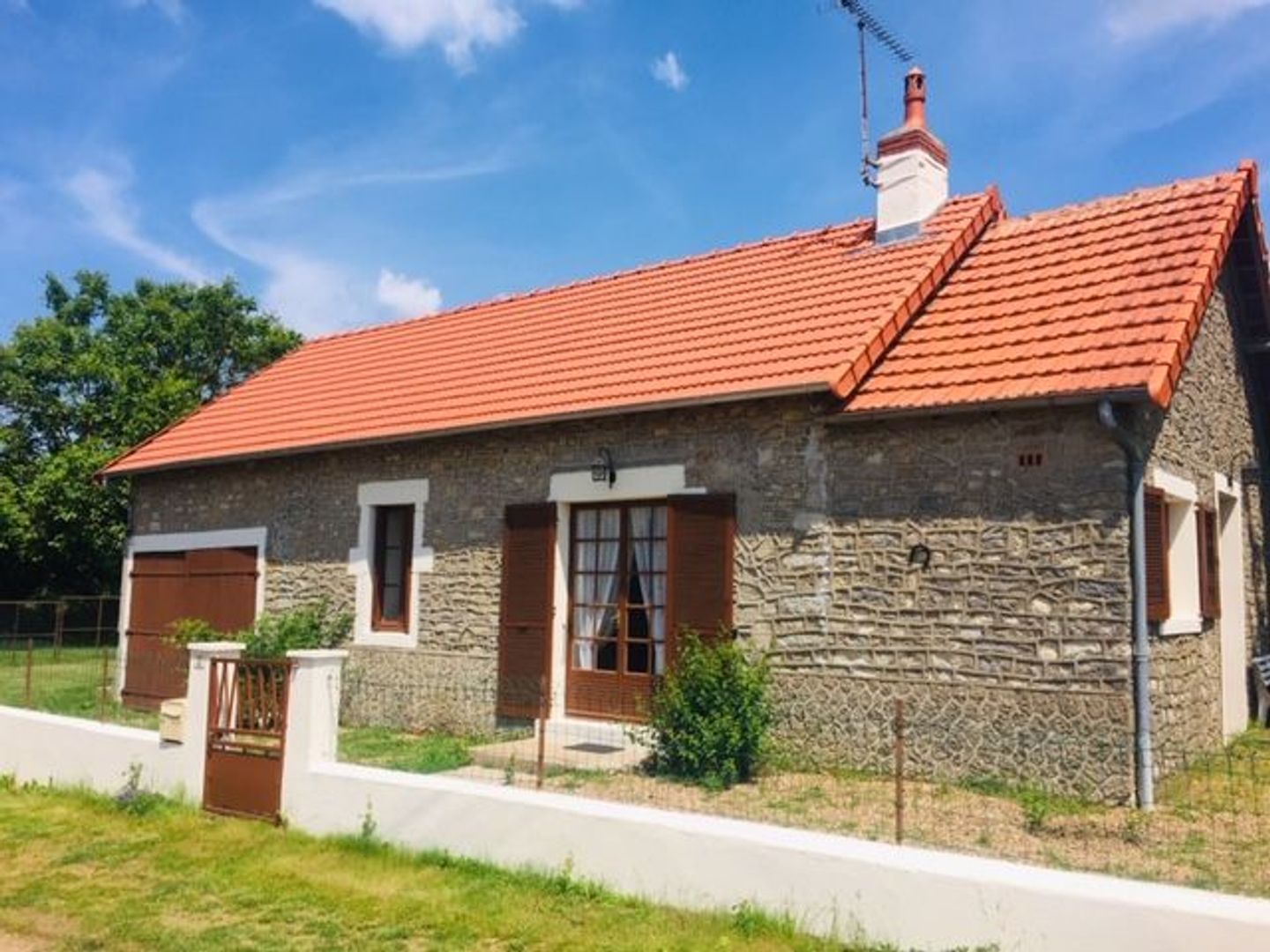 SI1314, Châtillon-en-Bazois foto-0 blur