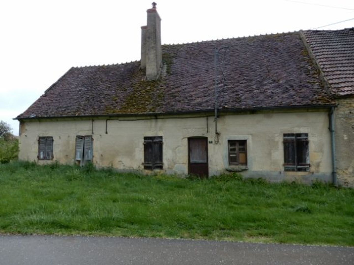 SI1499, Crux-la-Ville foto-0 blur
