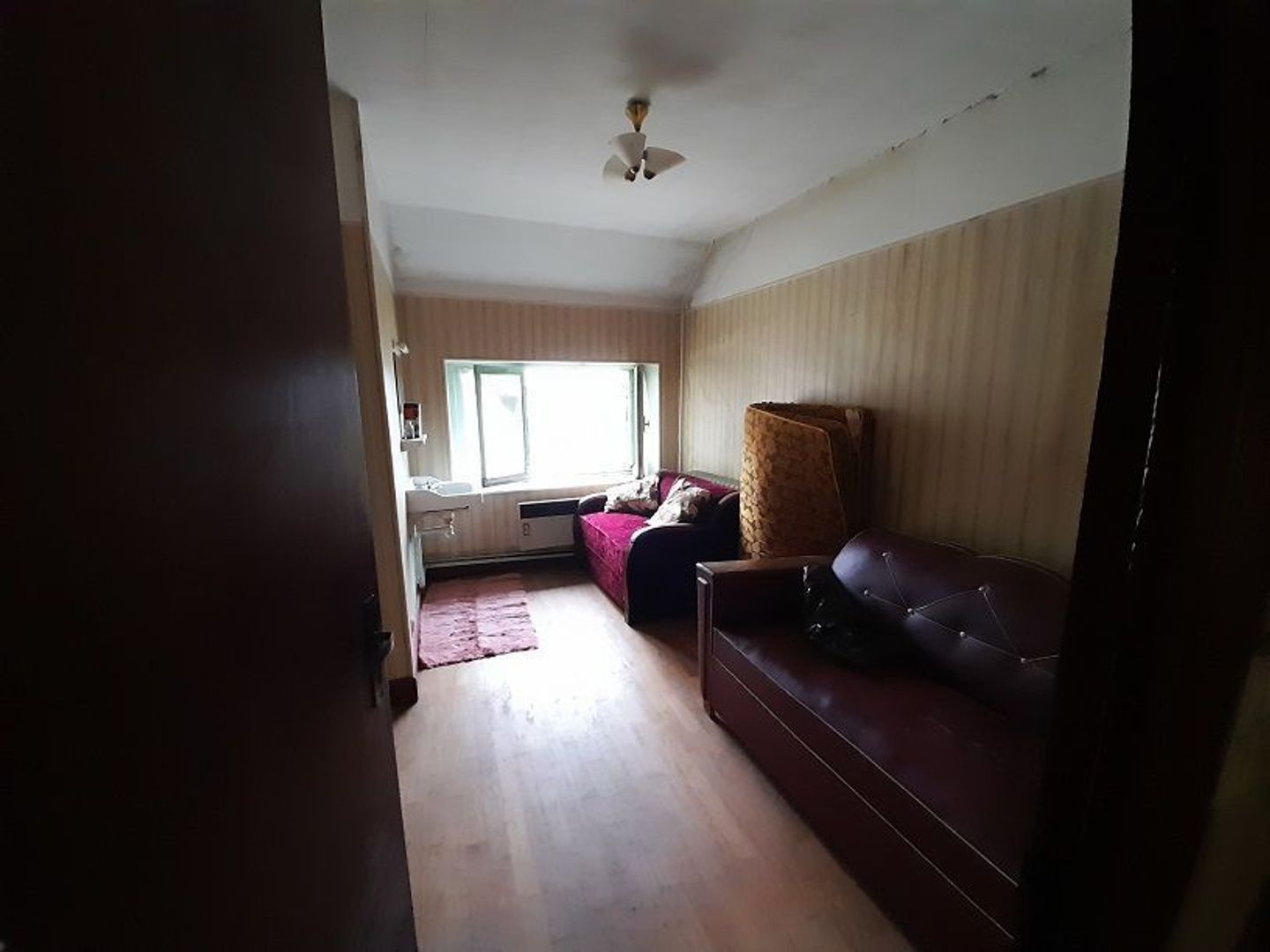 SI1495, Donzy foto-4 blur