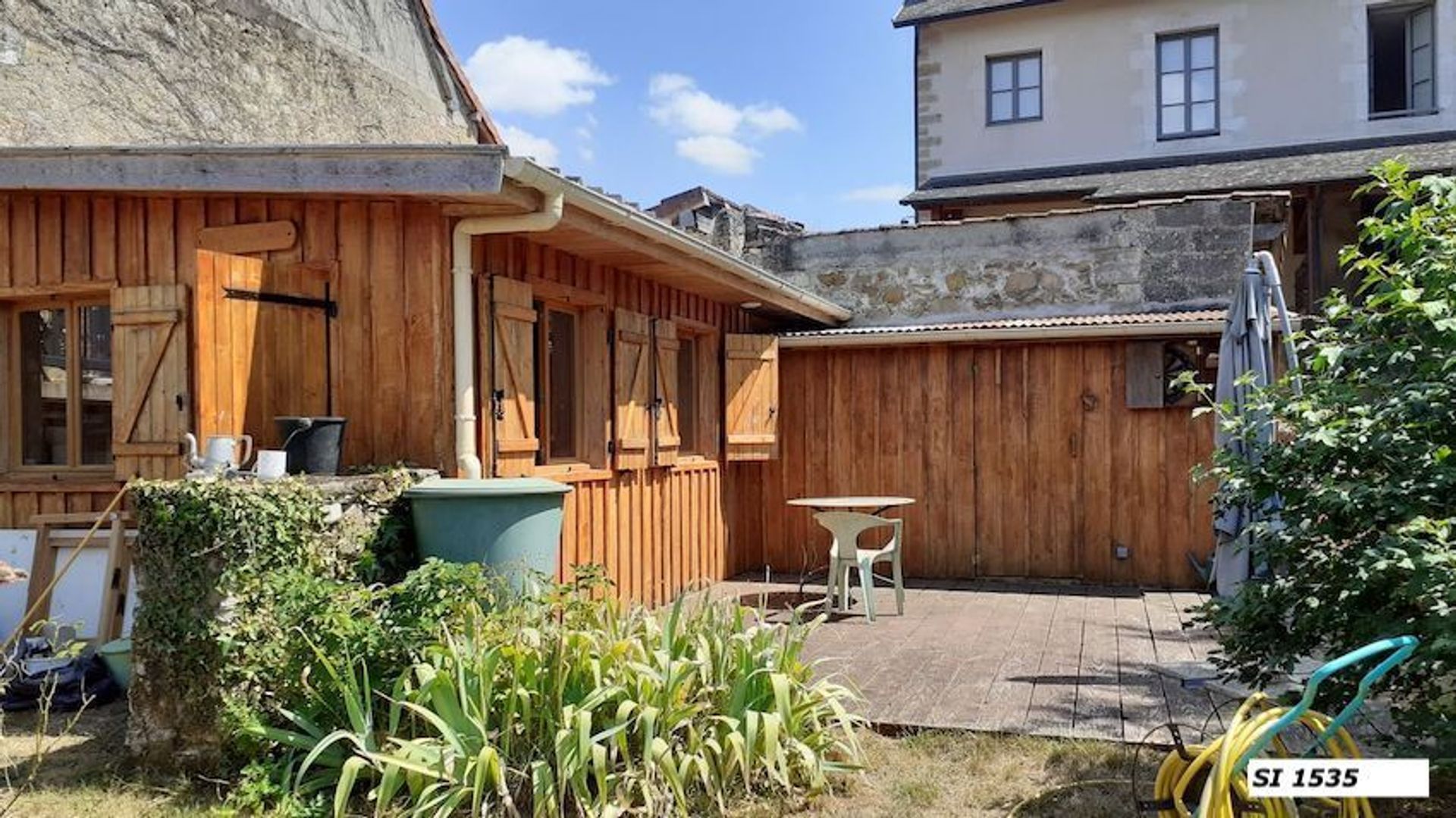 SI1535, Corgnac-sur-l'Isle foto-1 blur