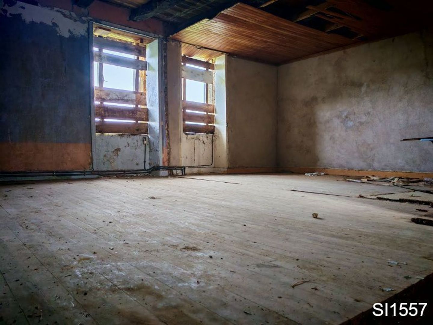 SI1557, Belvès foto-2 blur