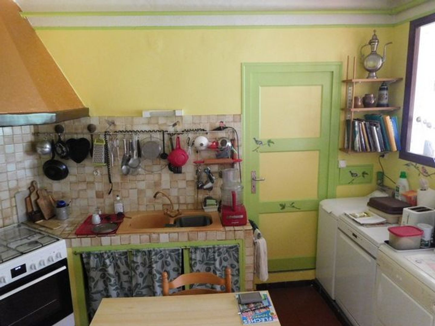 SI1571, Châtillon-en-Bazois foto-2 blur