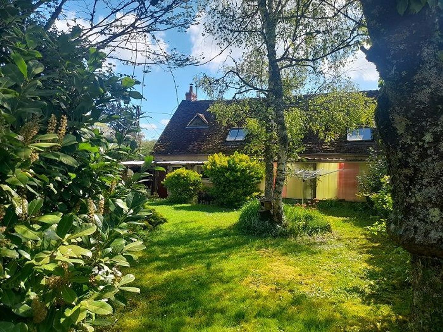 SI1572, Corbigny foto-4 blur