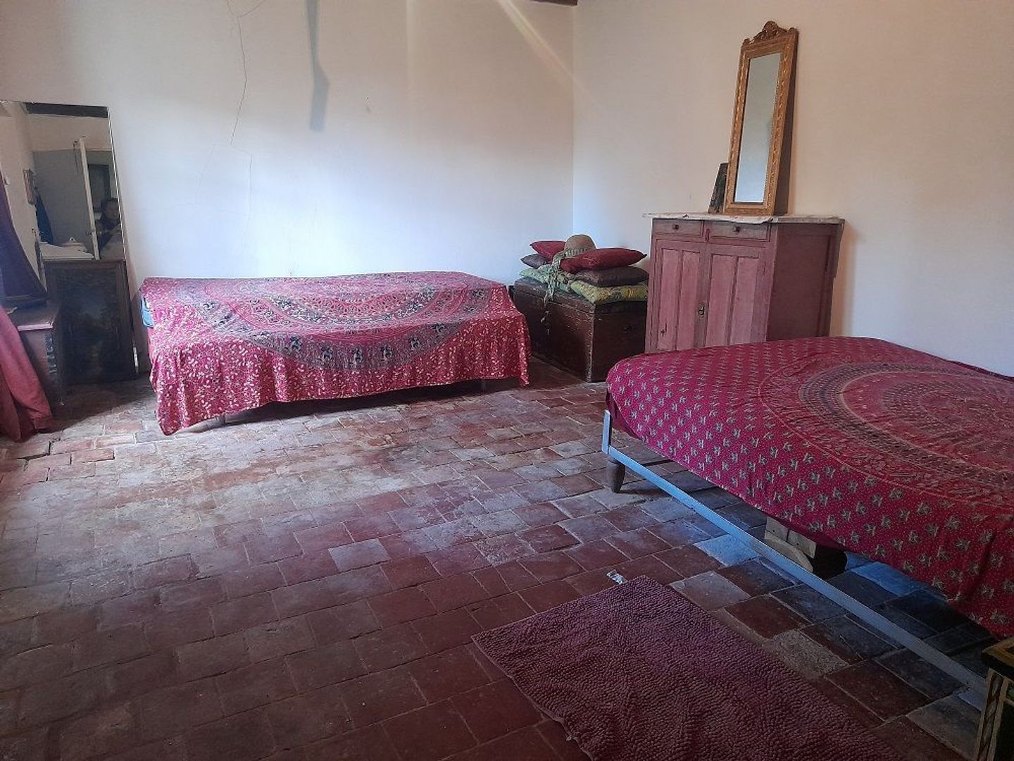 SI1574, Moussy foto-3 blur