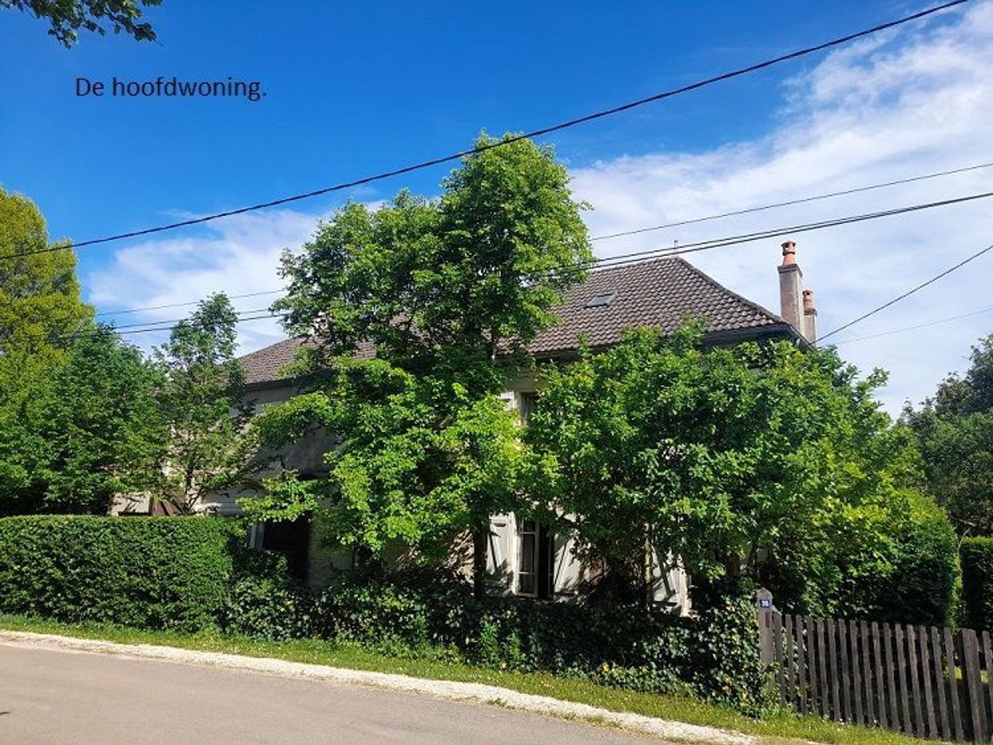 SI1581, Entrains-sur-Nohain foto-1 blur