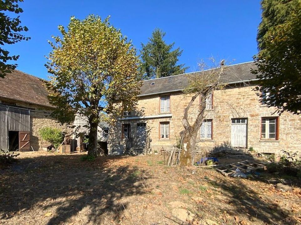 SI1612, Saint-Priest-Ligoure