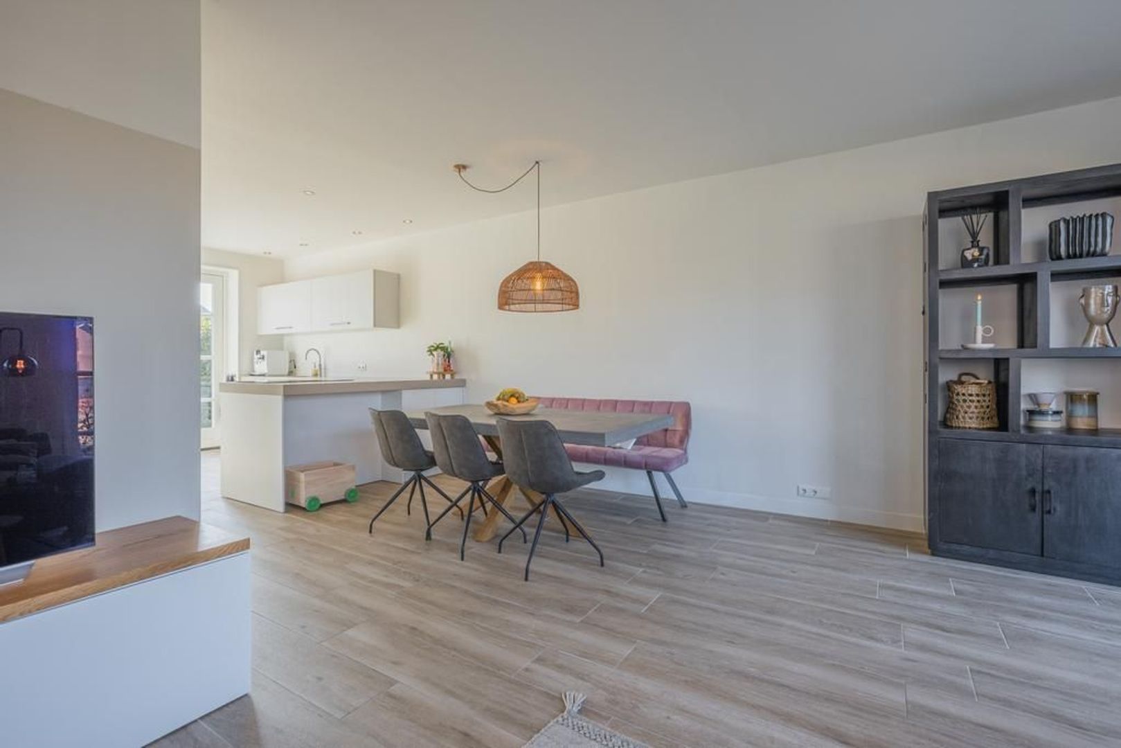 Witbolgras 14, Meppel foto-10 blur