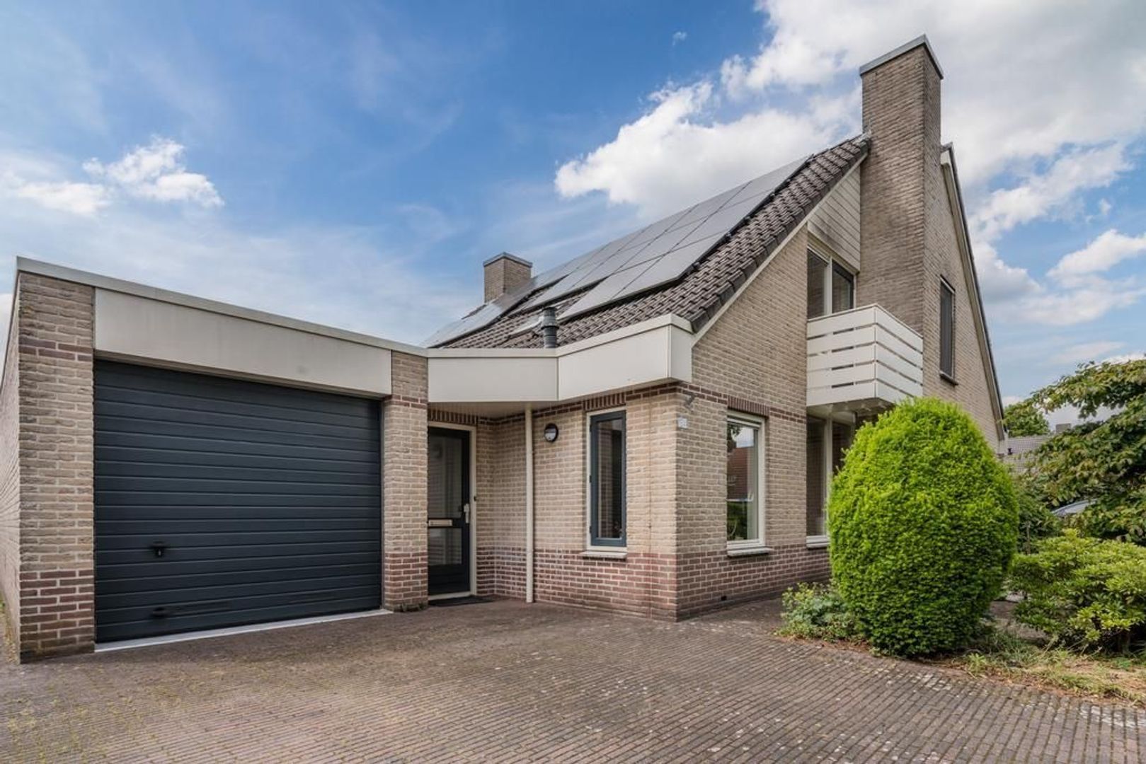 Kluft 134, Meppel foto-1 blur