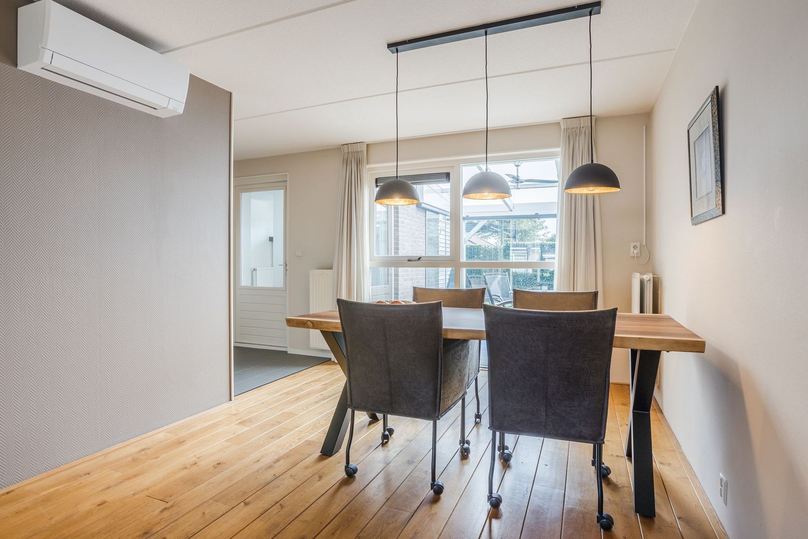 De Esdoorn 4, Koekange foto-9 blur