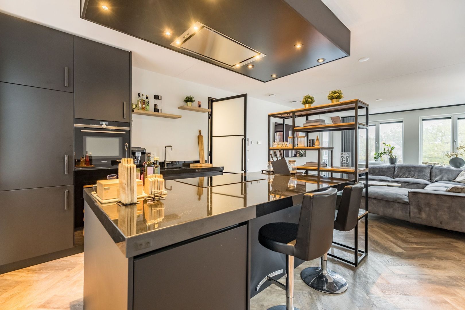 Kromme Elleboog 48, Meppel foto-6 blur