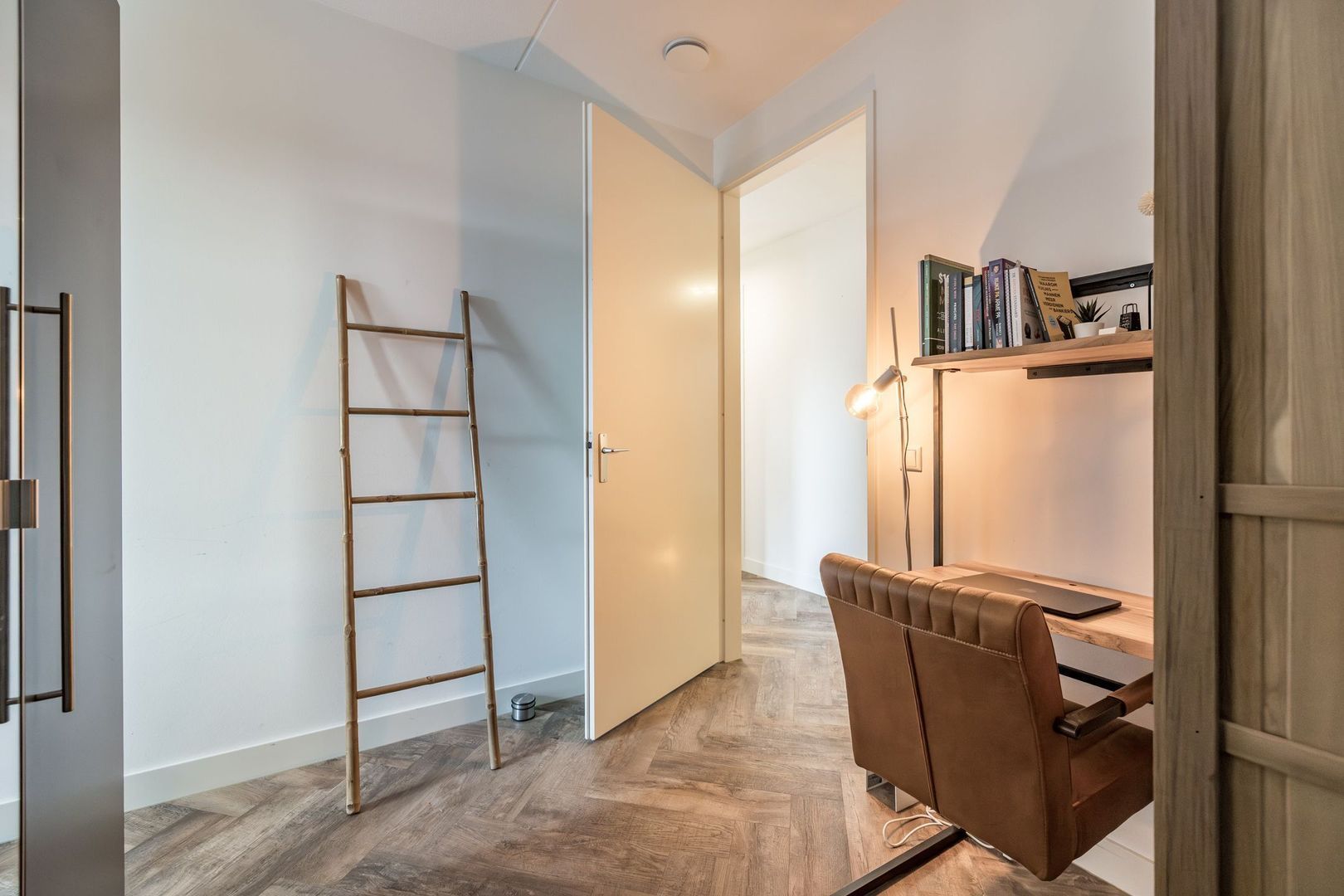 Kromme Elleboog 48, Meppel foto-18 blur