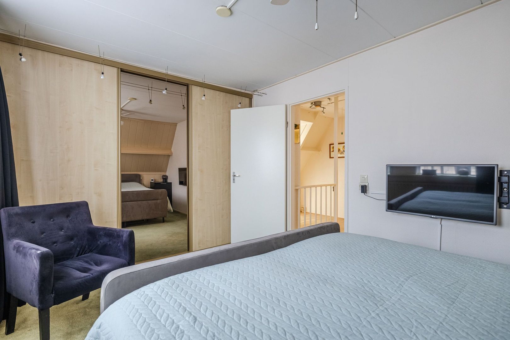 Luchtenstein 21, De Wijk foto-14 blur