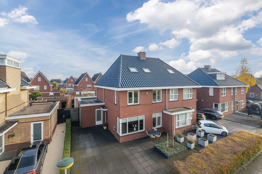 Mensinge 8, Meppel