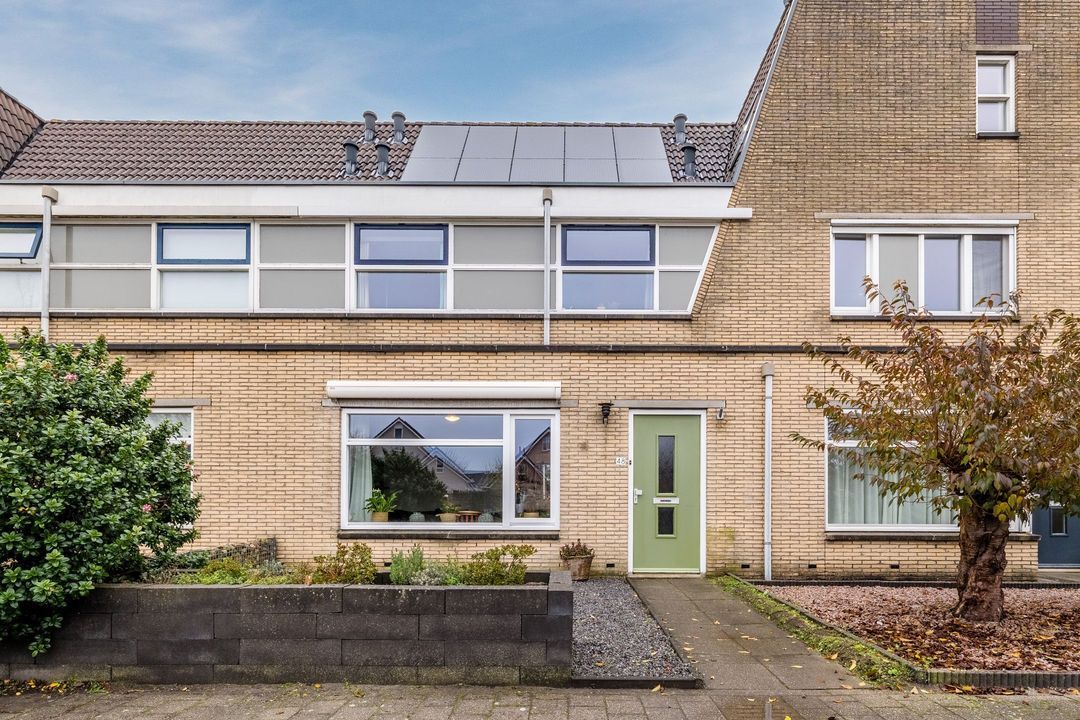 't Heuivak 48, Nijeveen