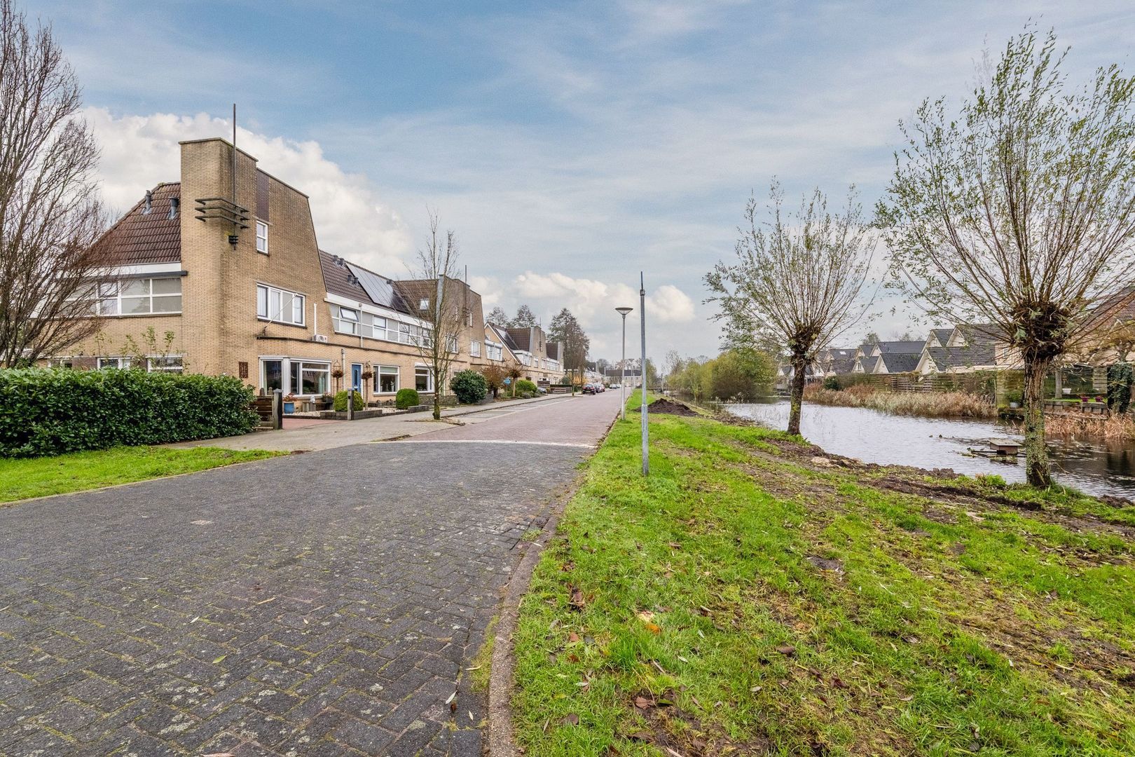 't Heuivak 48, Nijeveen foto-32 blur