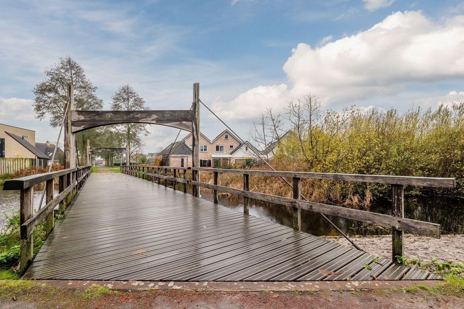 't Heuivak 48, Nijeveen foto-36 blur