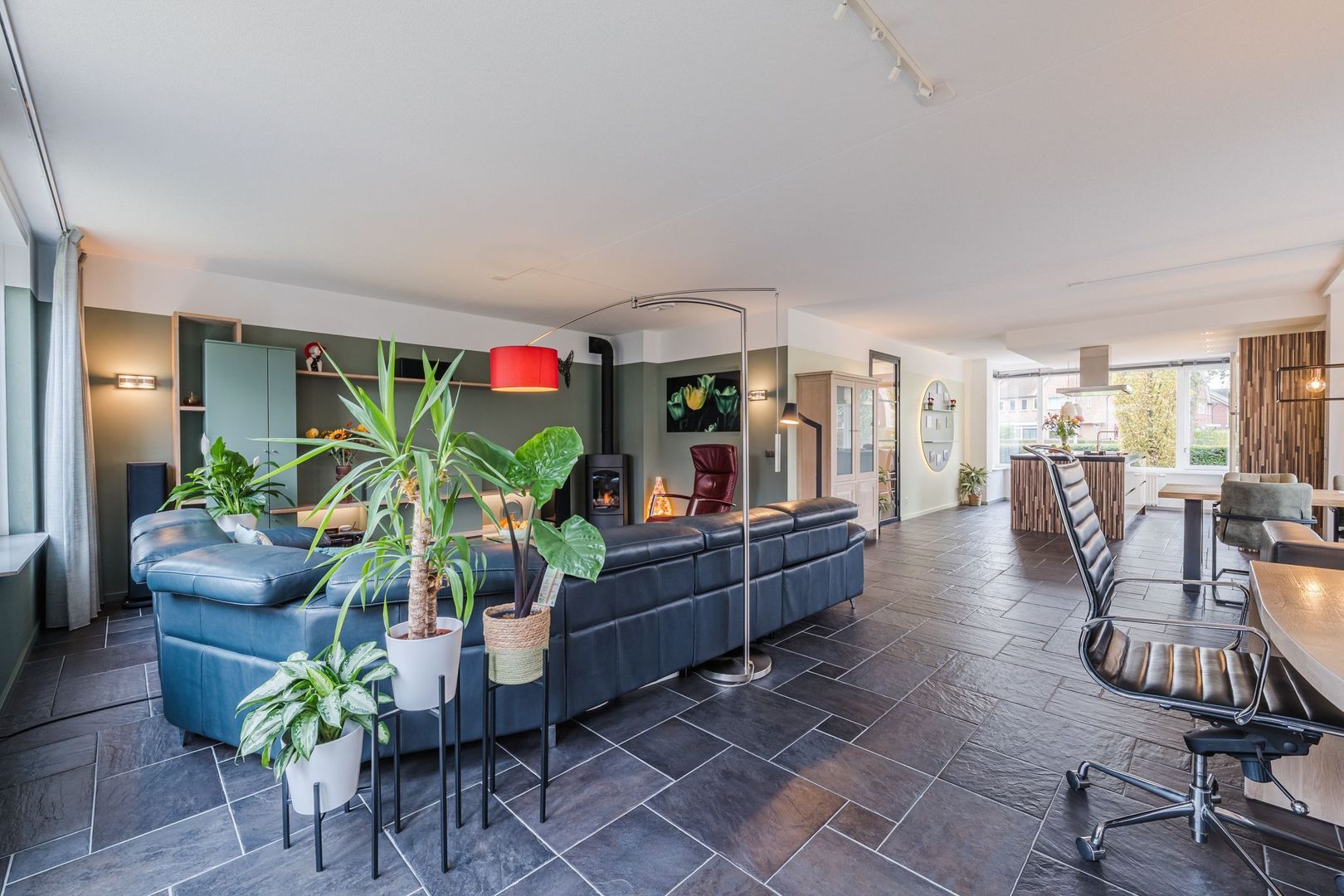 Valeriaan 29, Meppel foto-10 blur