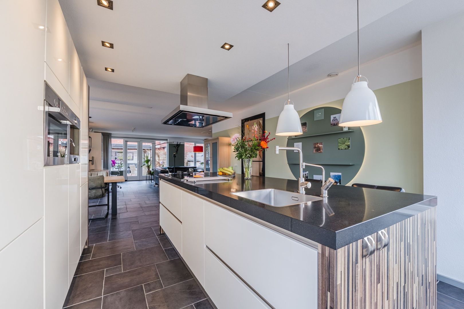 Valeriaan 29, Meppel foto-15 blur