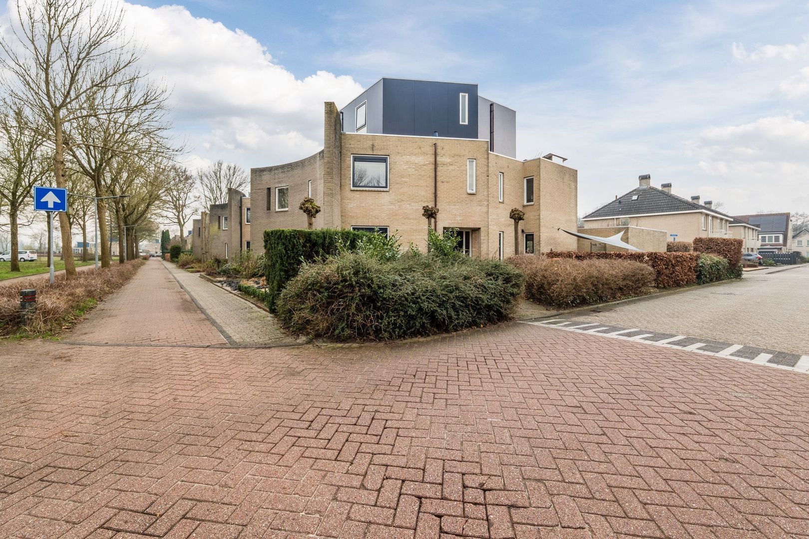 Torenvalk 14, Meppel foto-30 blur