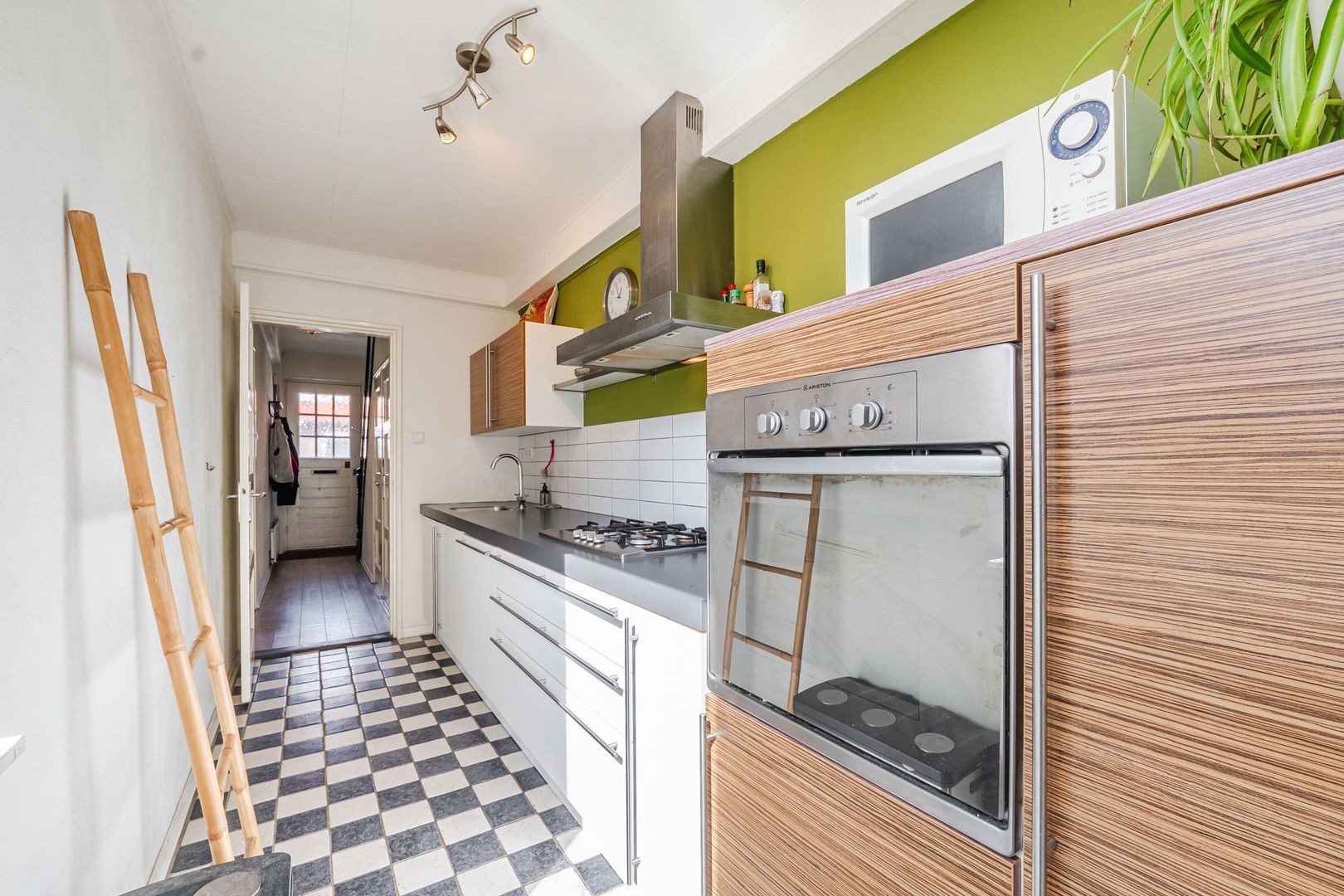 Jan van Galenstraat 20, Meppel foto-7 blur