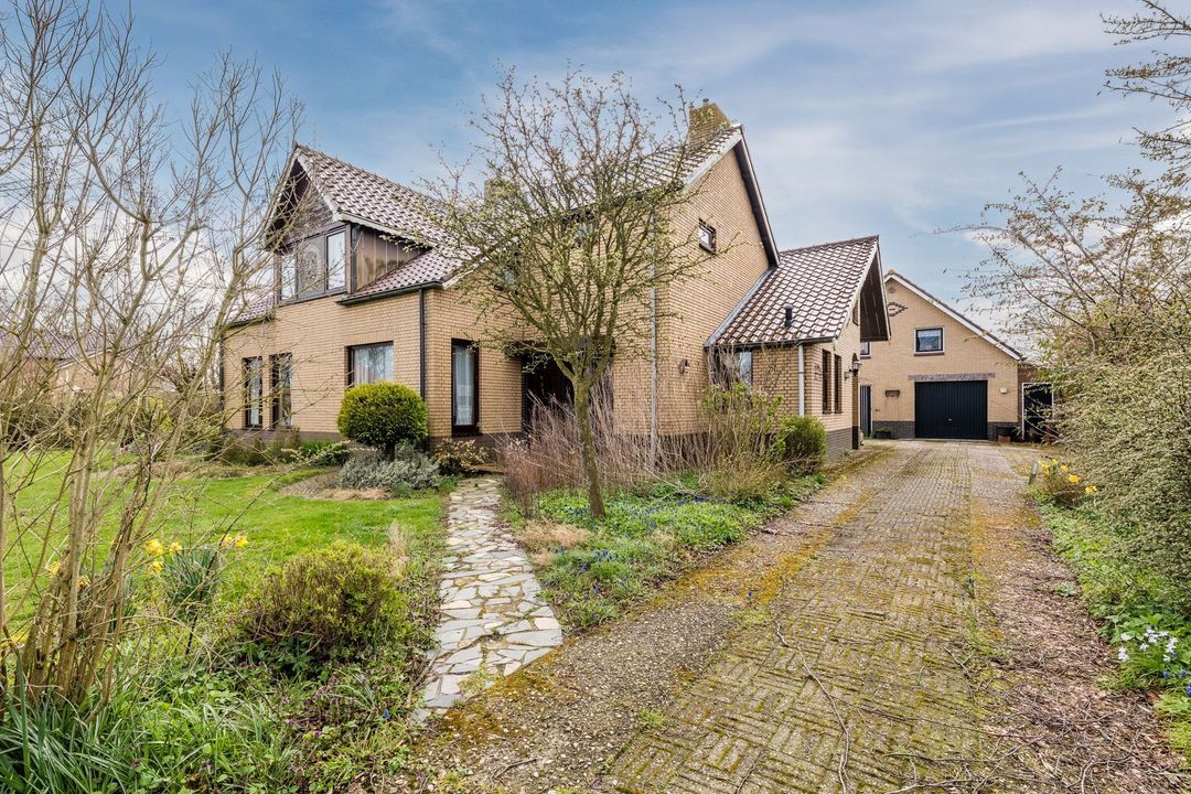 Kastanjelaan 1 b, Staphorst