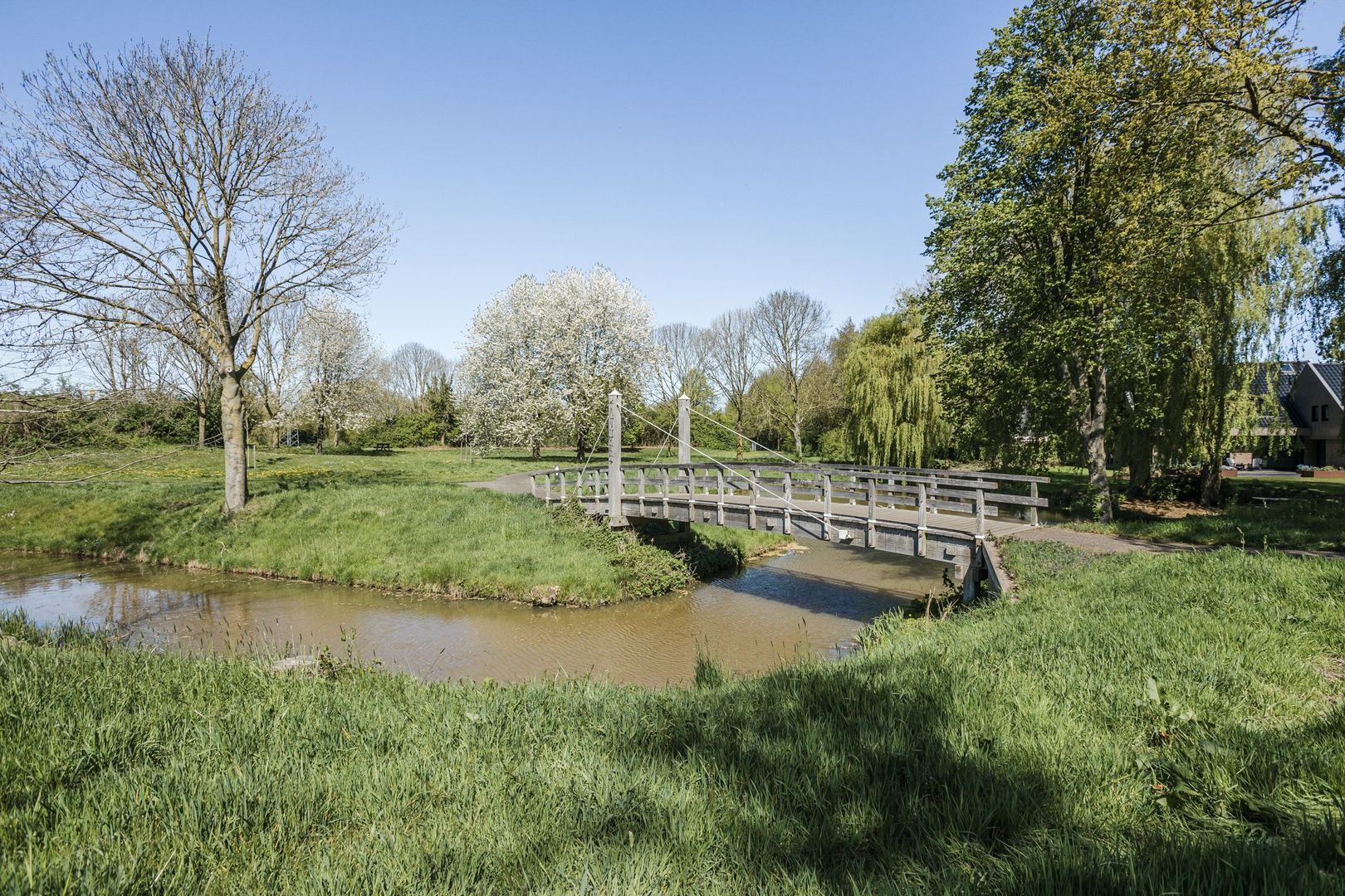 De Schuilplaats 35, Meppel foto-44 blur