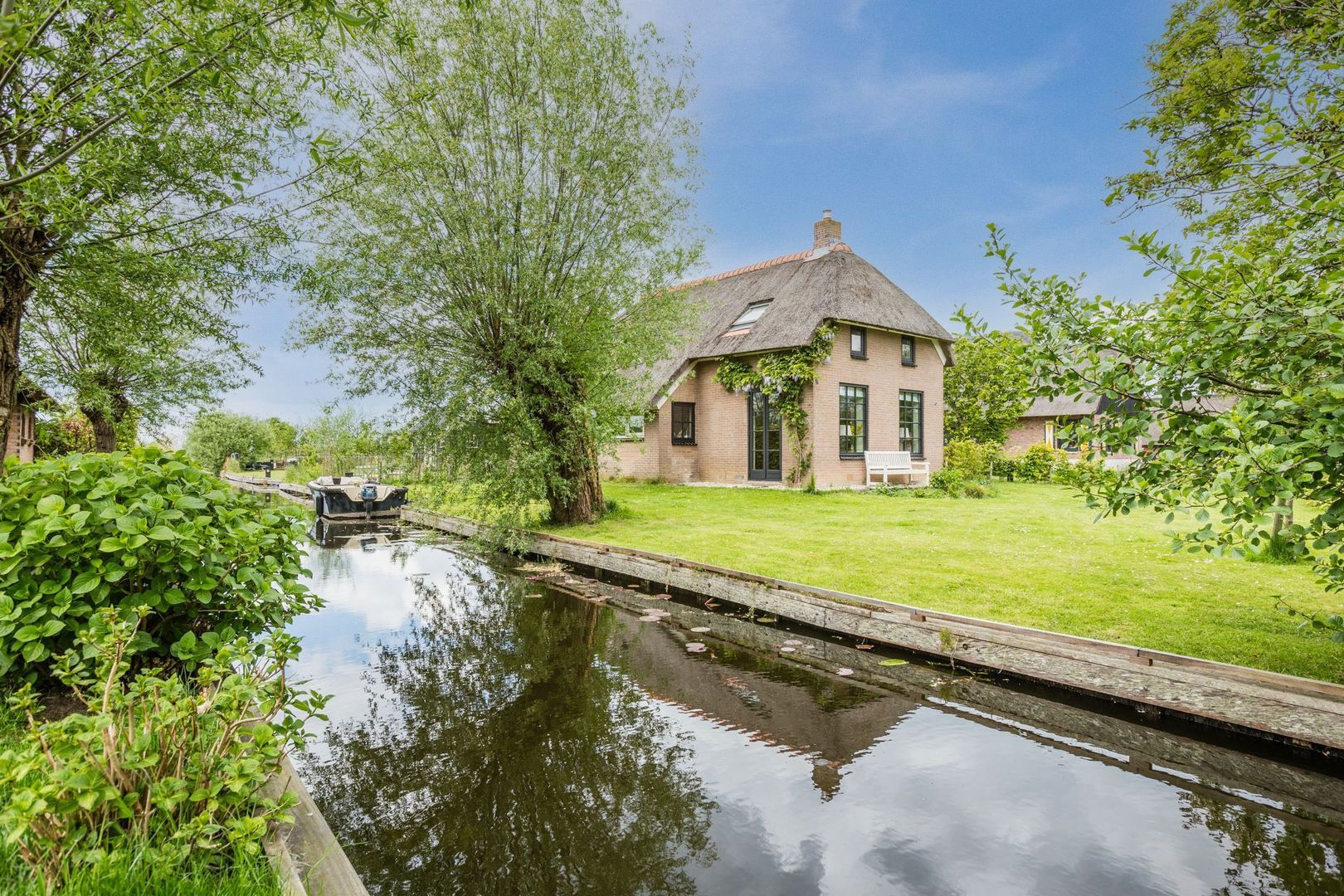 Dwarsgracht 13, Giethoorn foto-37 blur