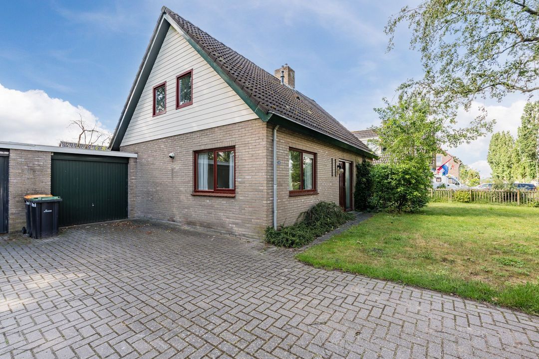 Mr. J. de Blieckweg 34, Koekange