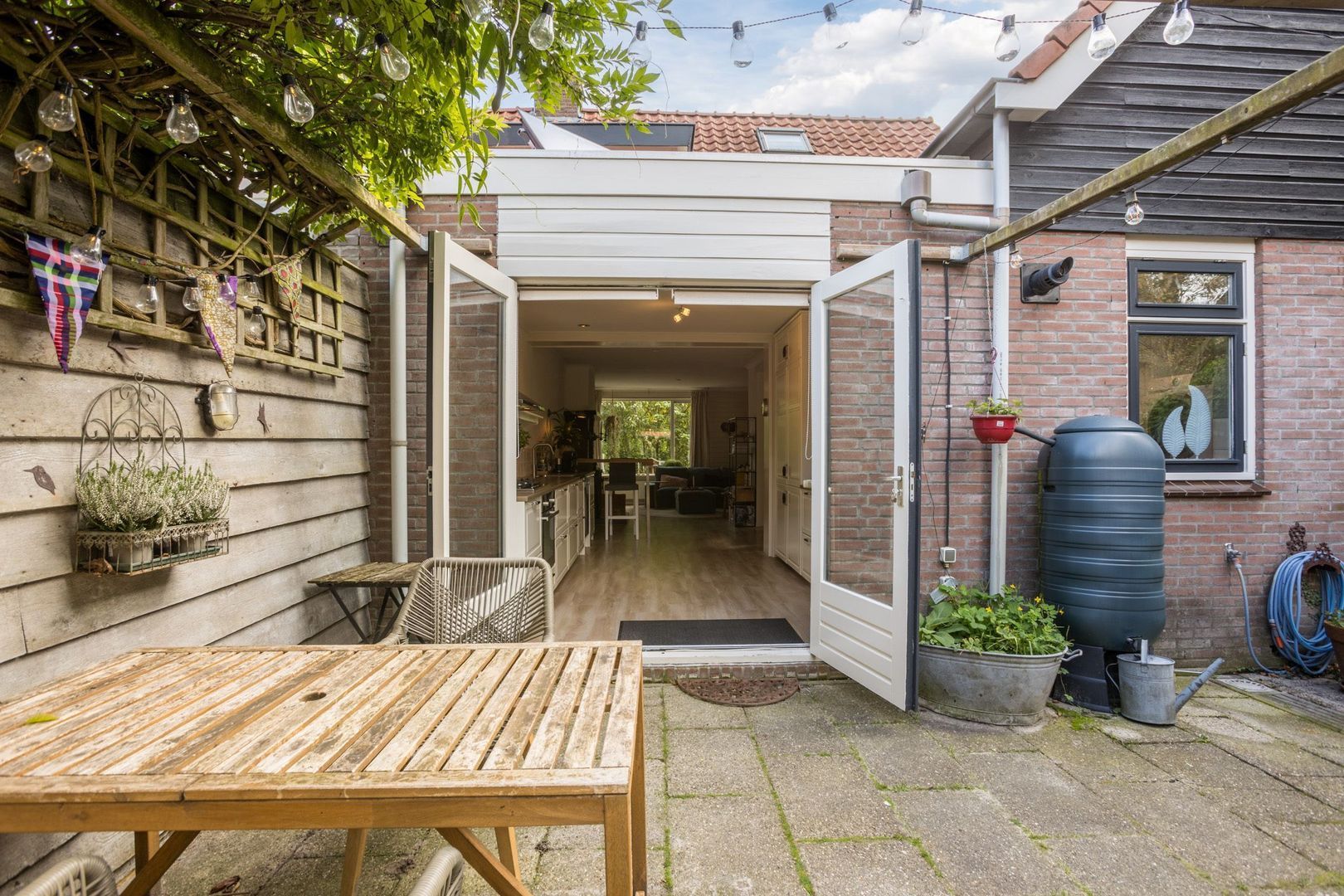Ds A.C. van Raalteweg 1, Wanneperveen foto-33 blur
