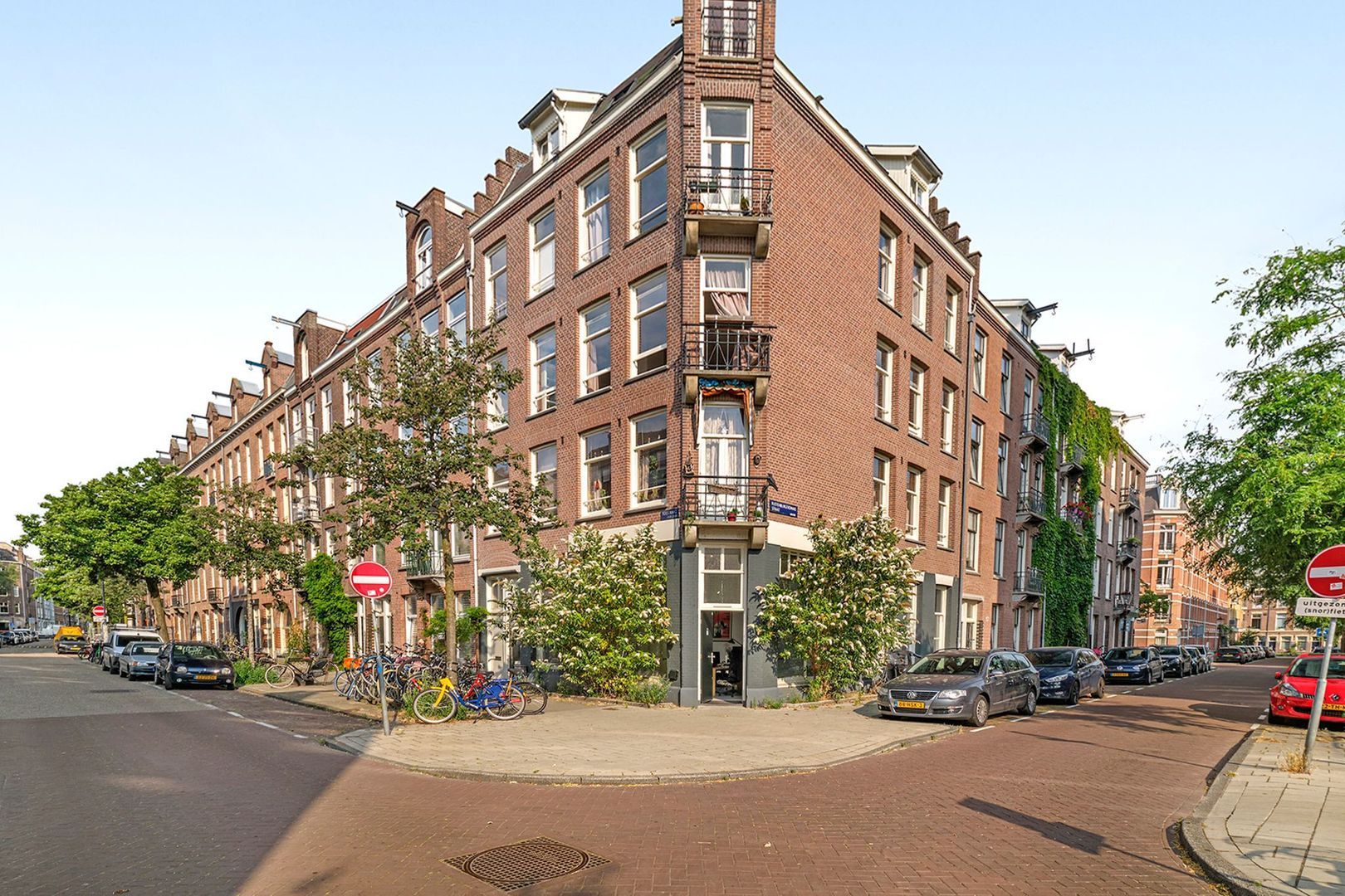 Tolstraat 125, Amsterdam foto-0 blur