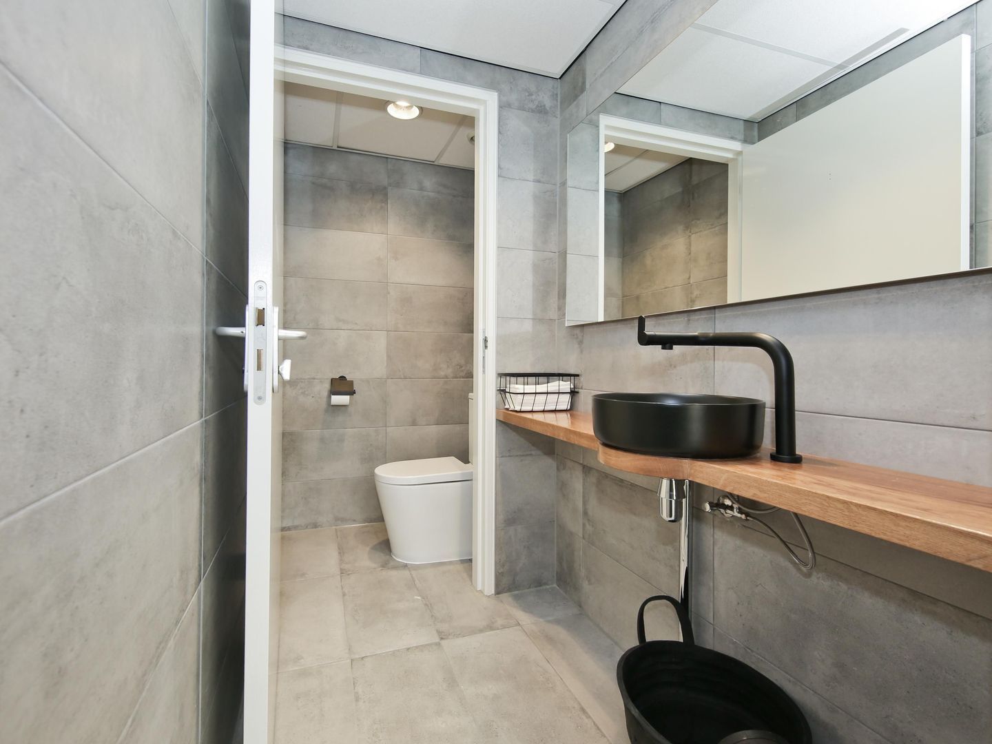 Pieter Braaijweg 87, Amsterdam-Duivendrecht foto-7 blur