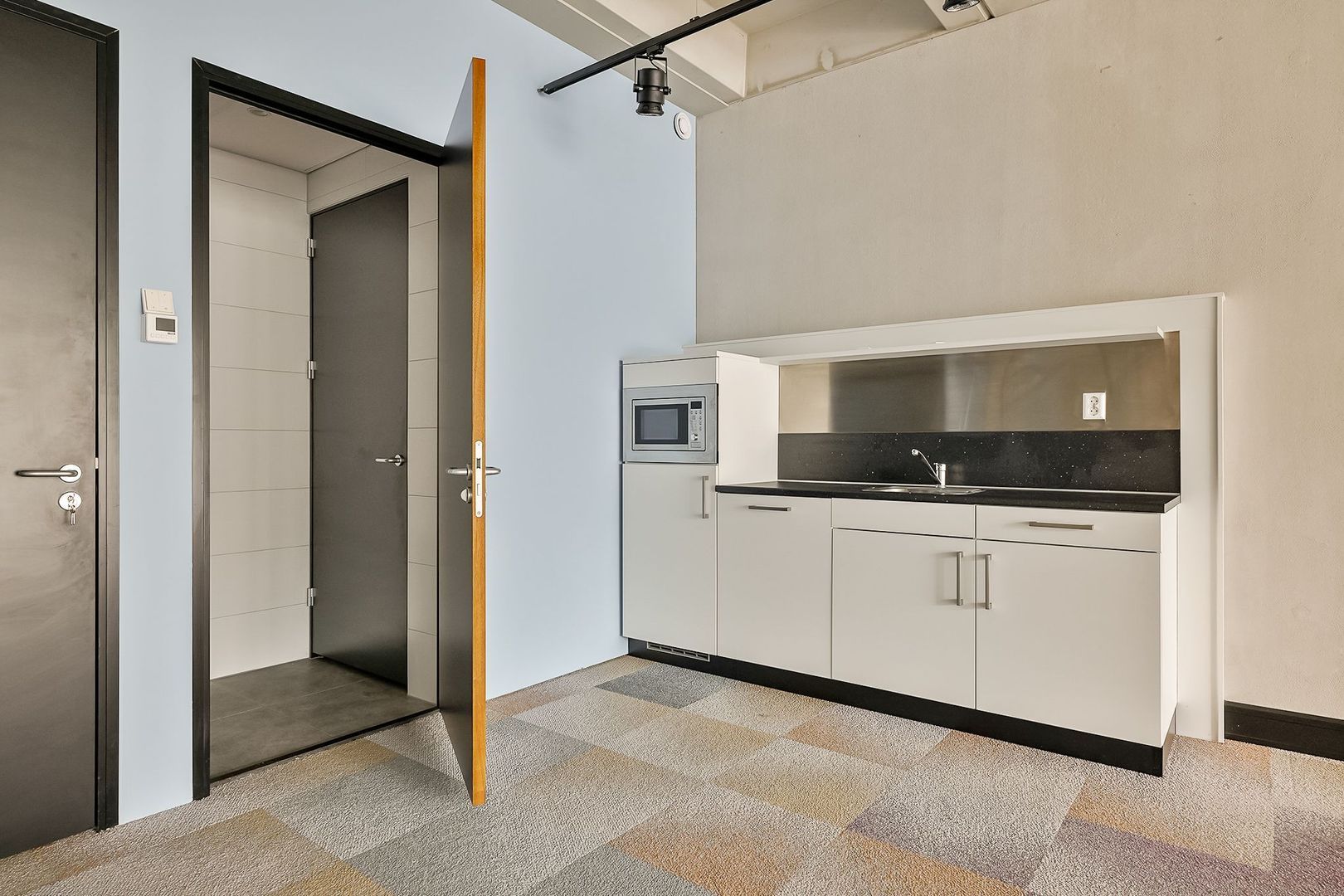 Verrijn Stuartweg 3 B, Diemen foto-17 blur