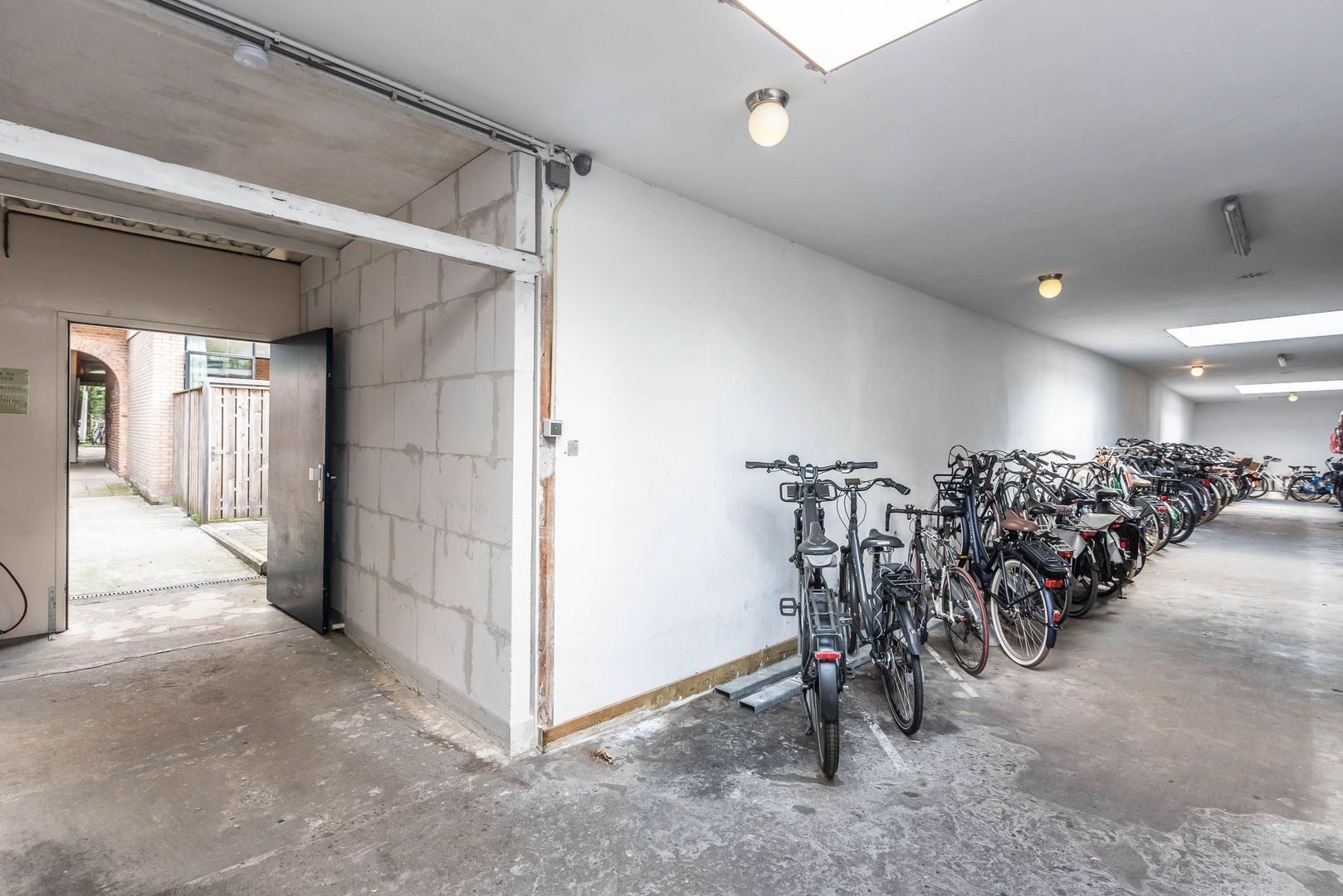 Bennebroekstraat 31 H, Amsterdam foto-5 blur