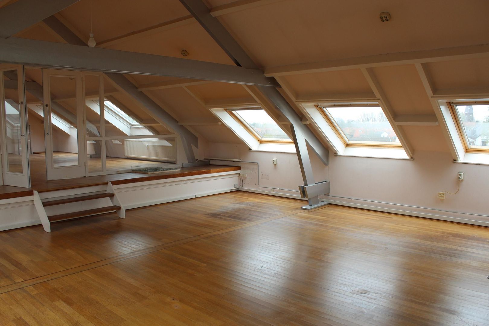 Marktplein 2, Uithoorn foto-4 blur