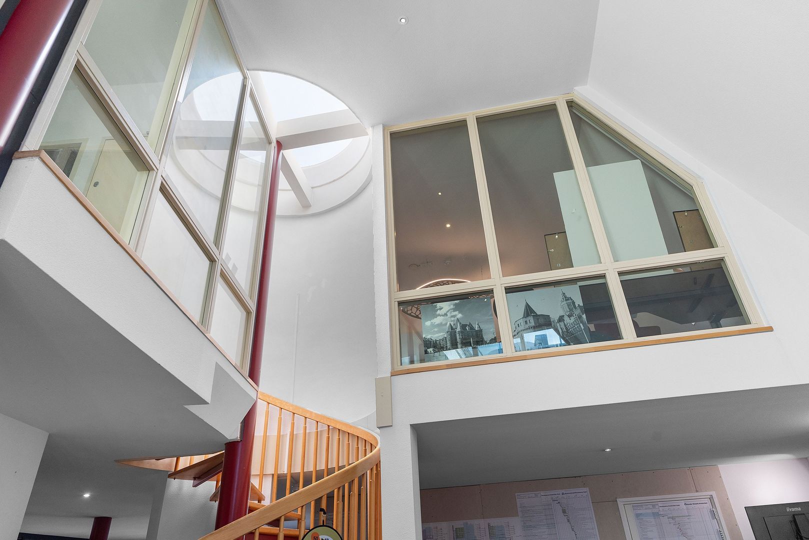 Spuistraat 2, Amsterdam foto-24 blur