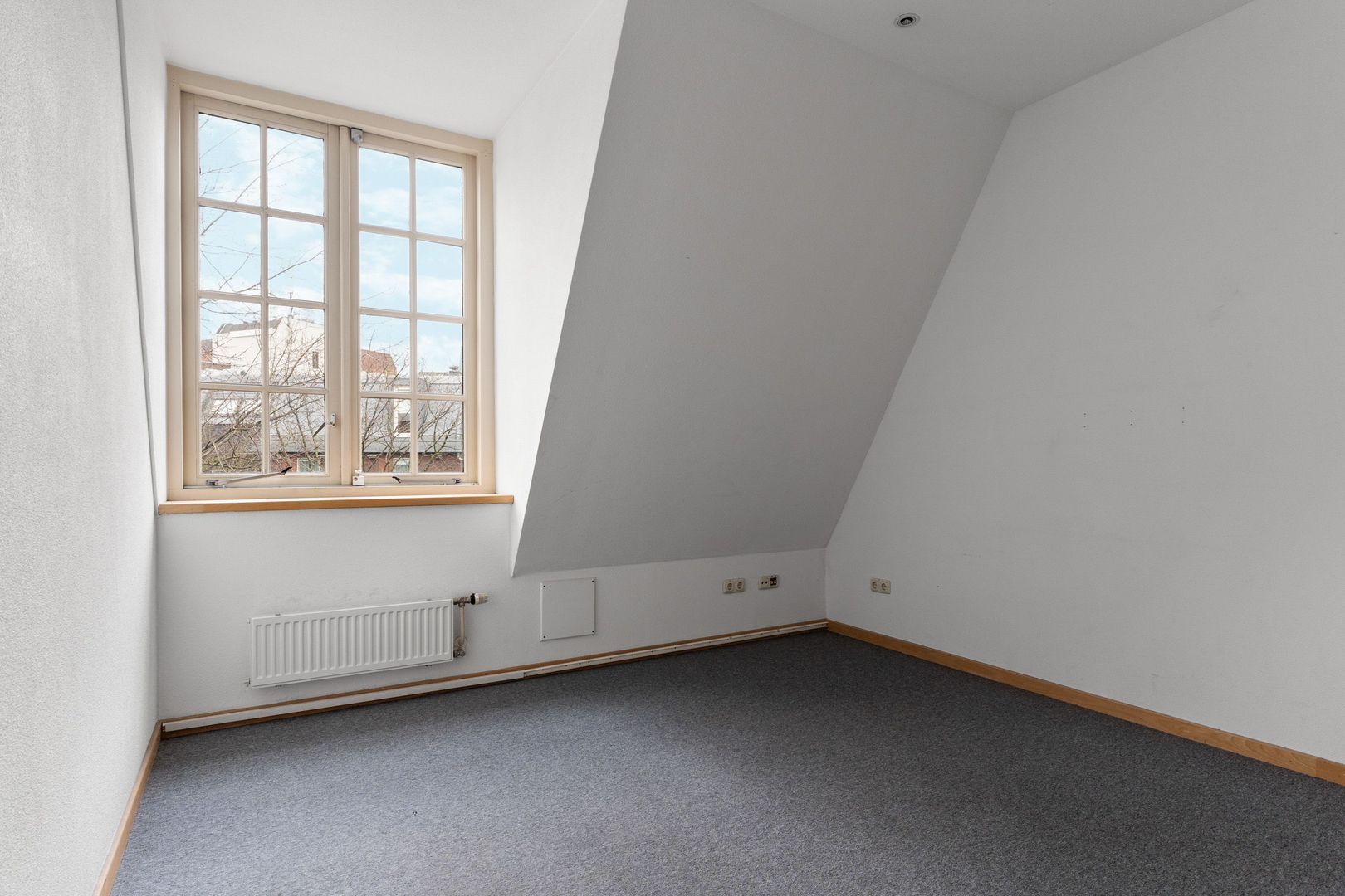 Spuistraat 2, Amsterdam foto-31 blur