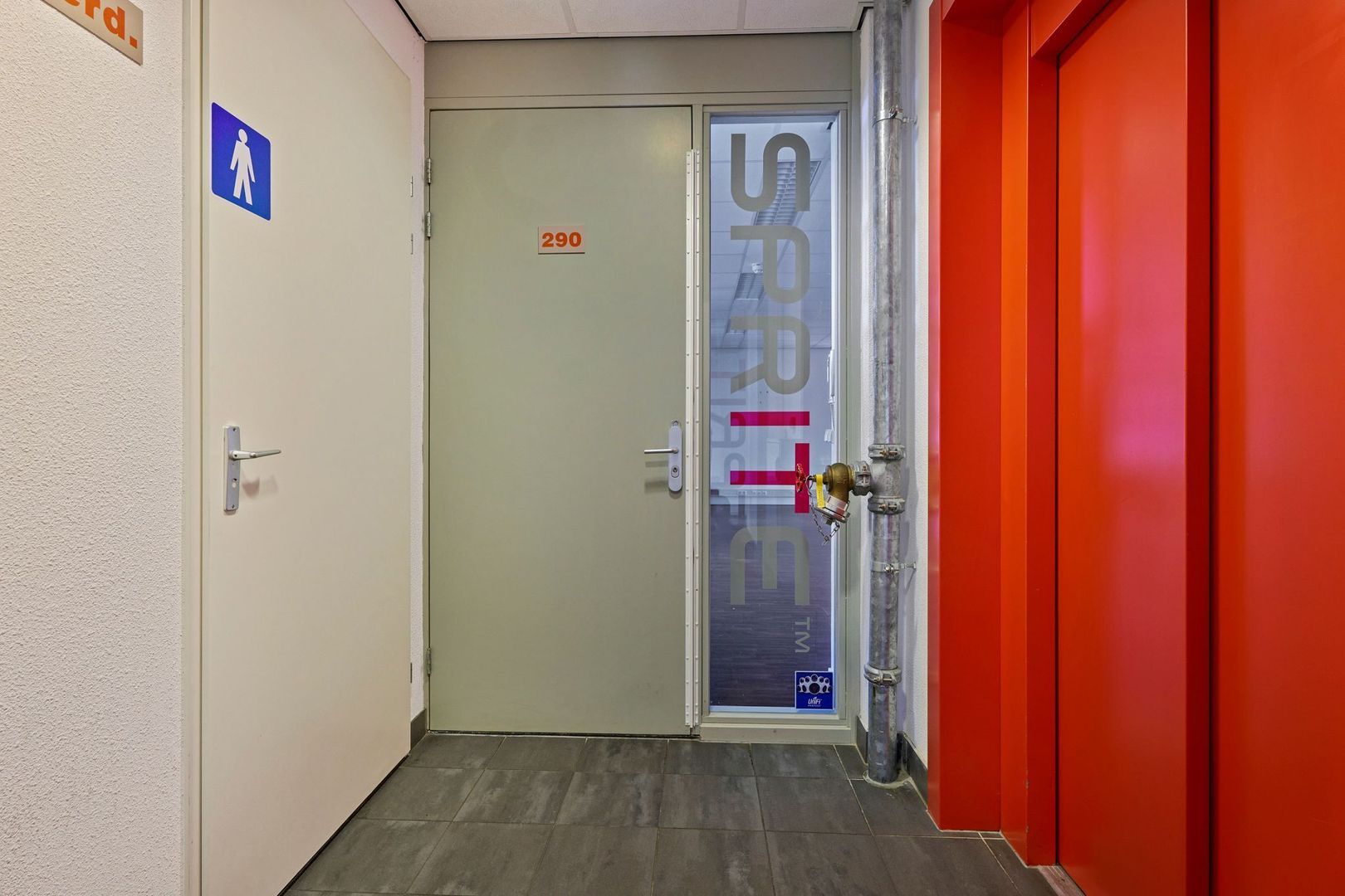 Krijn Taconiskade 290, Amsterdam foto-12 blur