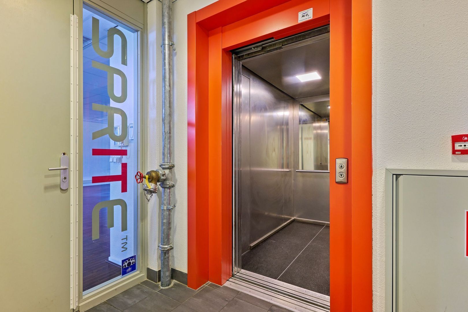 Krijn Taconiskade 290, Amsterdam foto-13 blur