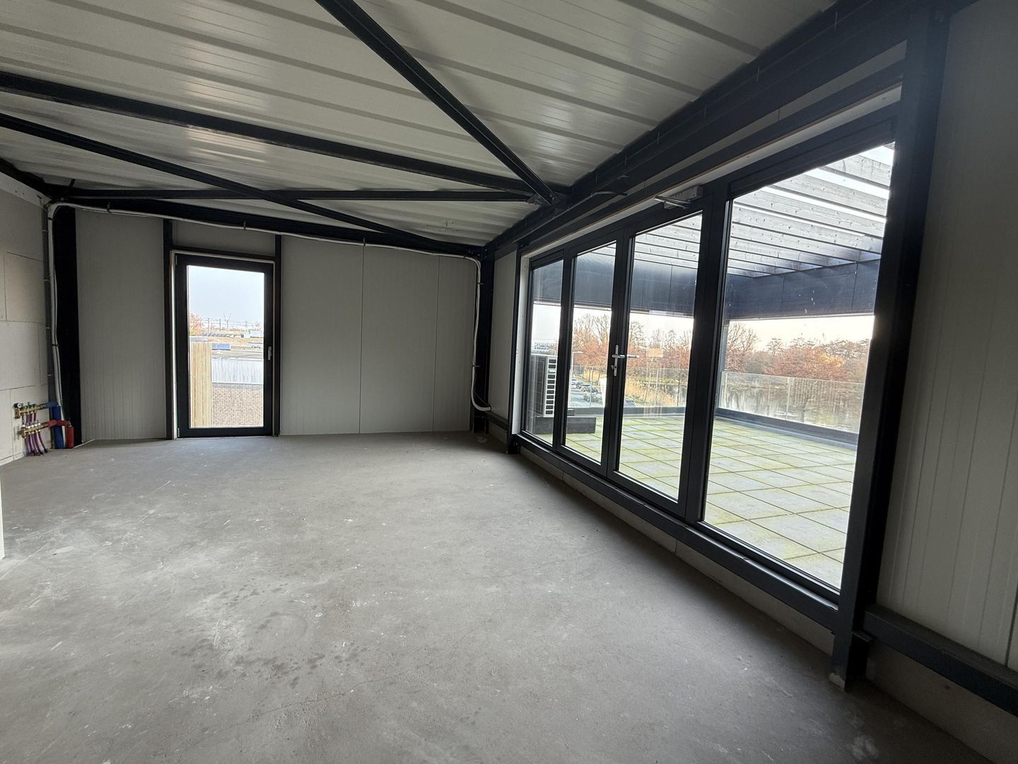 Hogeweyselaan 215 A, Weesp foto-10 blur