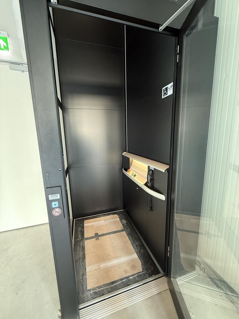 Hogeweyselaan 215 A, Weesp foto-5 blur