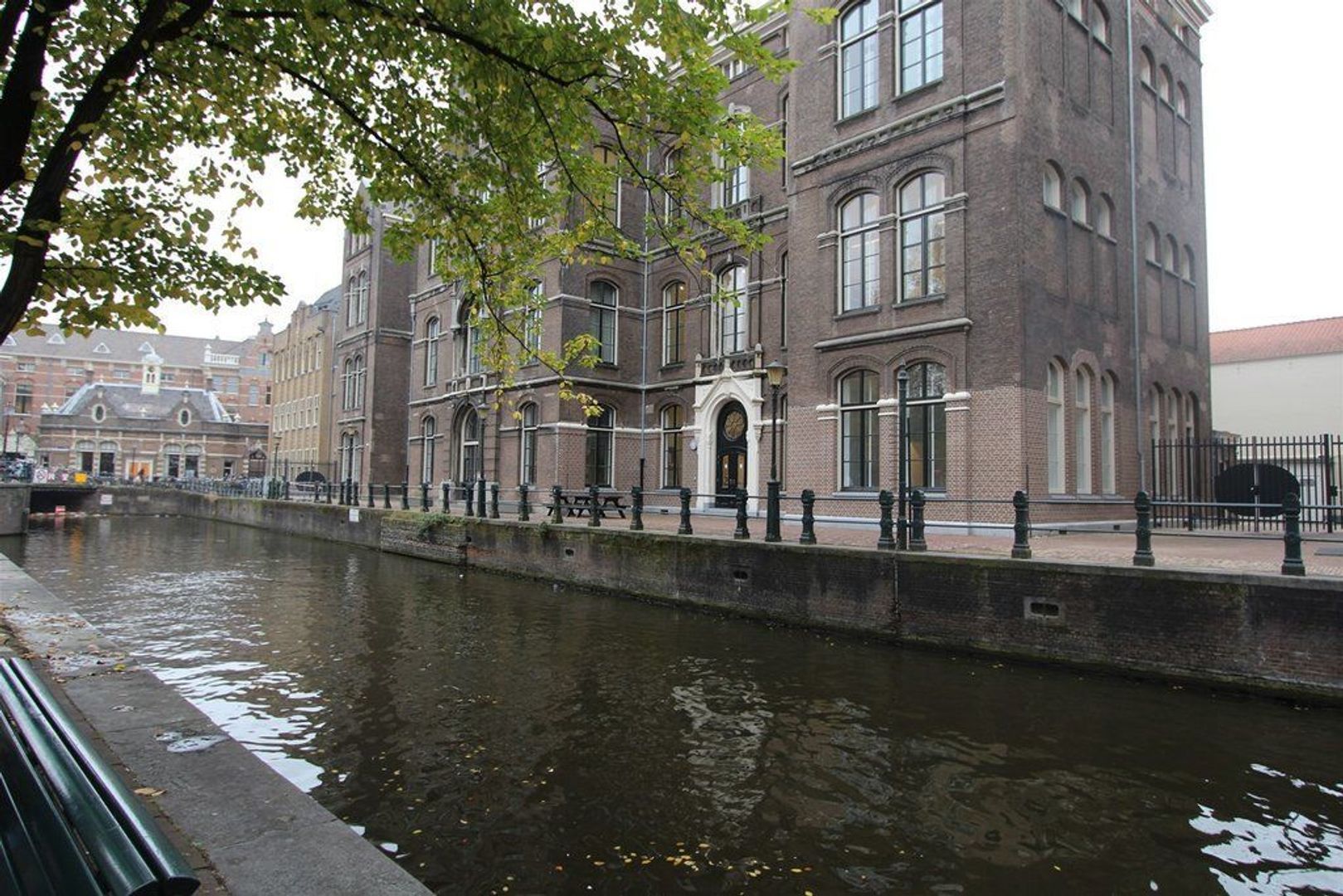 Gebed Zonder End 17 A, Amsterdam foto-12 blur