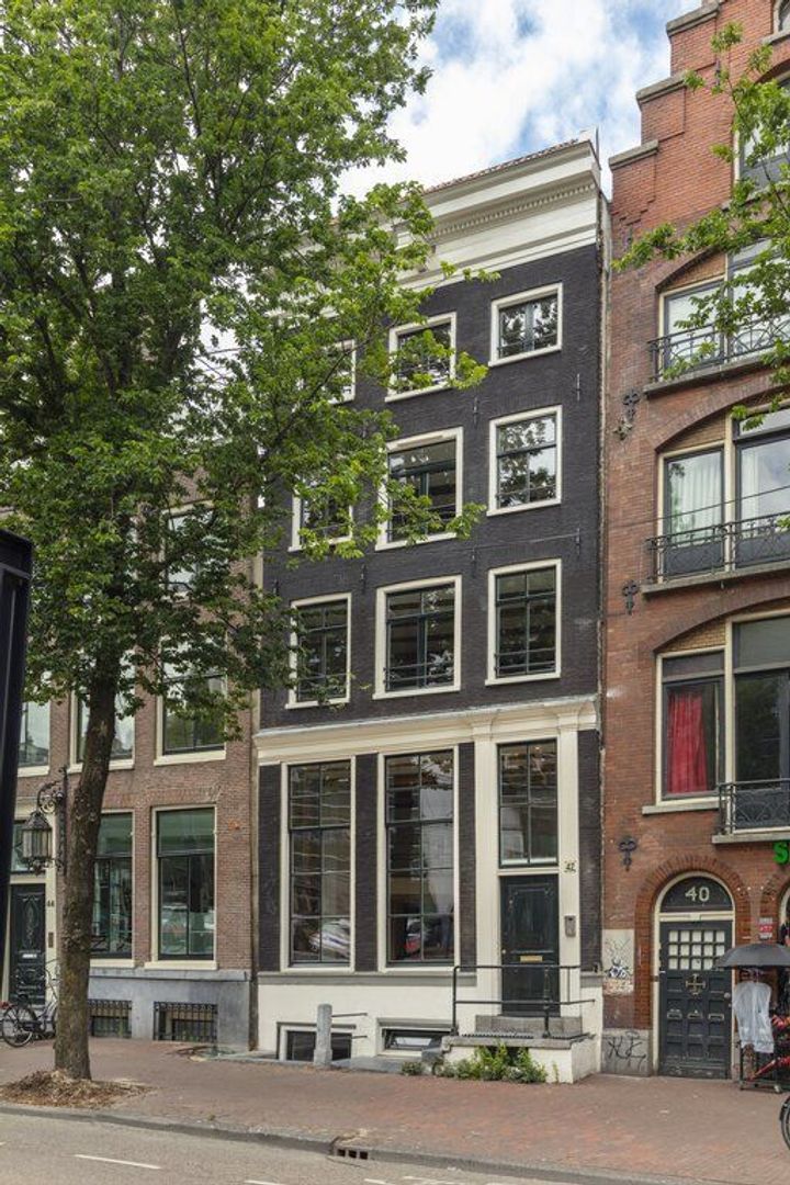 Nieuwezijds Voorburgwal 42 C, Amsterdam foto-0 blur
