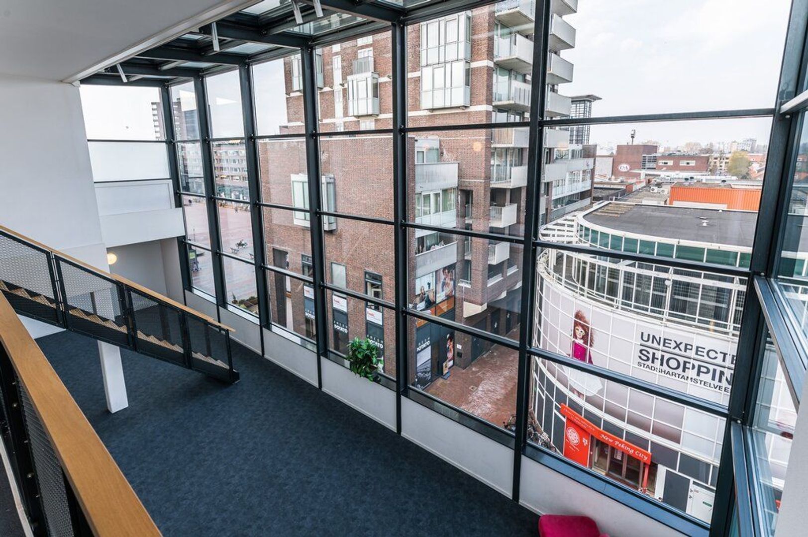 Meander 24, Amstelveen foto-18 blur