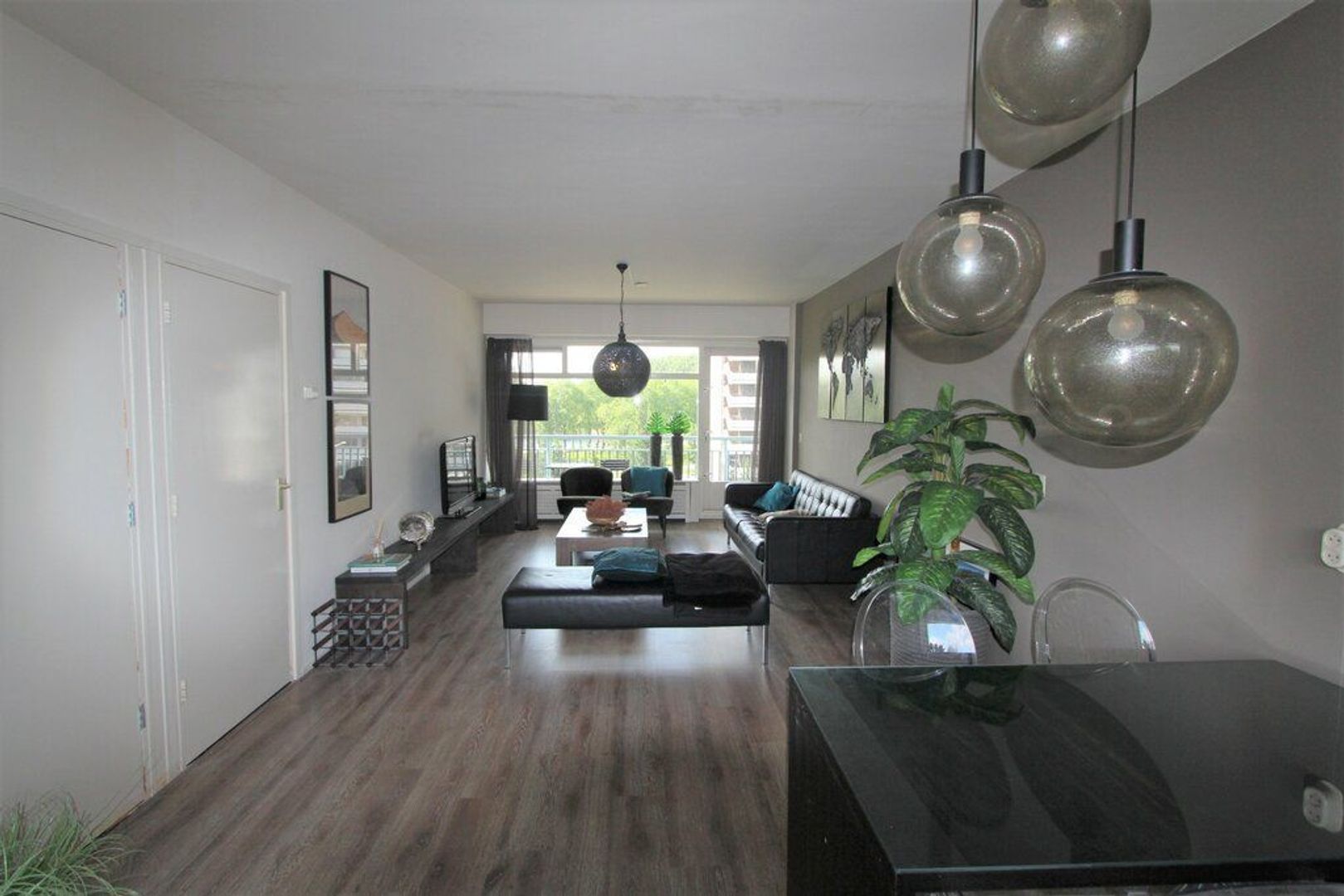 Burgemeester Hogguerstraat 109, Amsterdam foto-3 blur